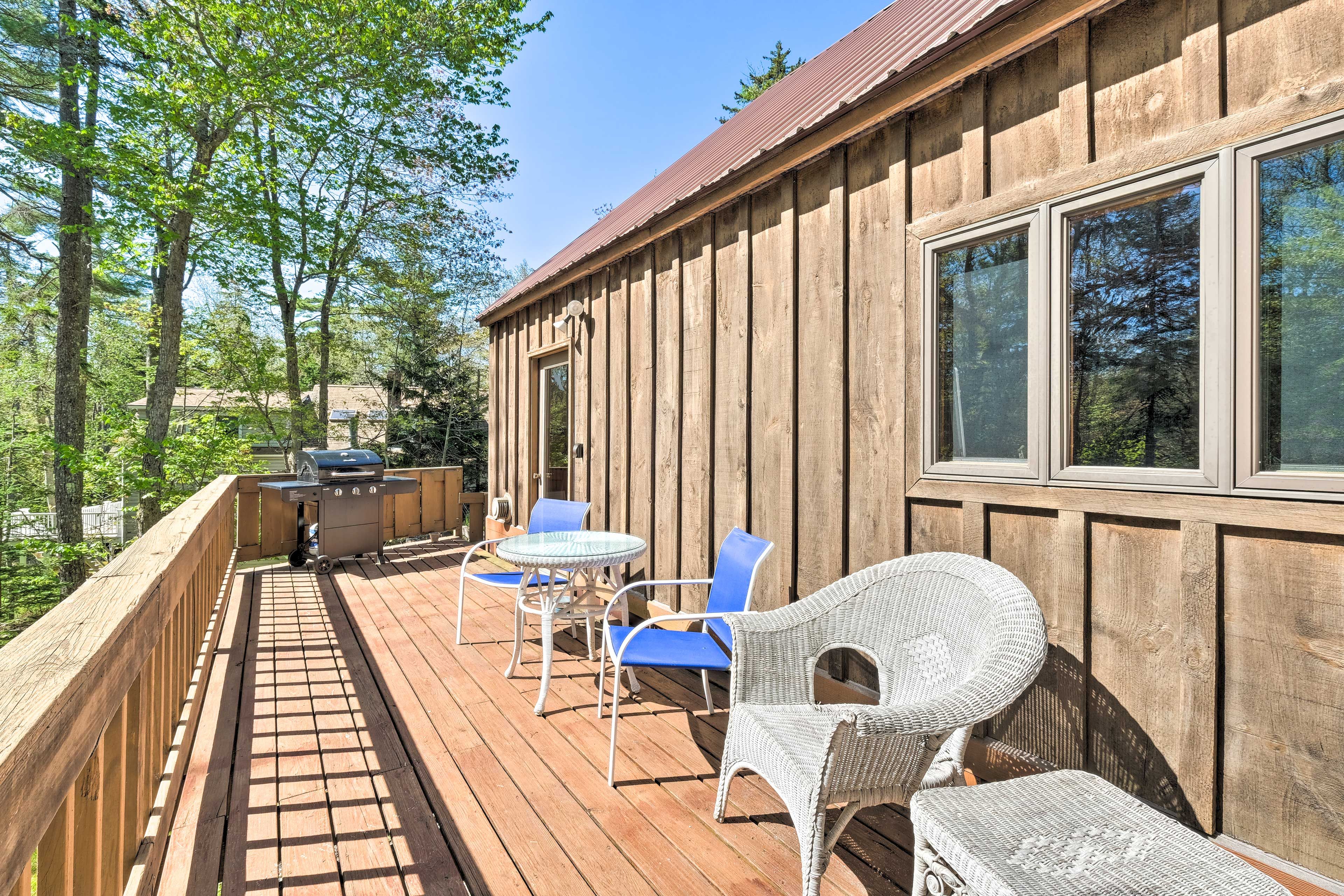 Deck | Gas Grill