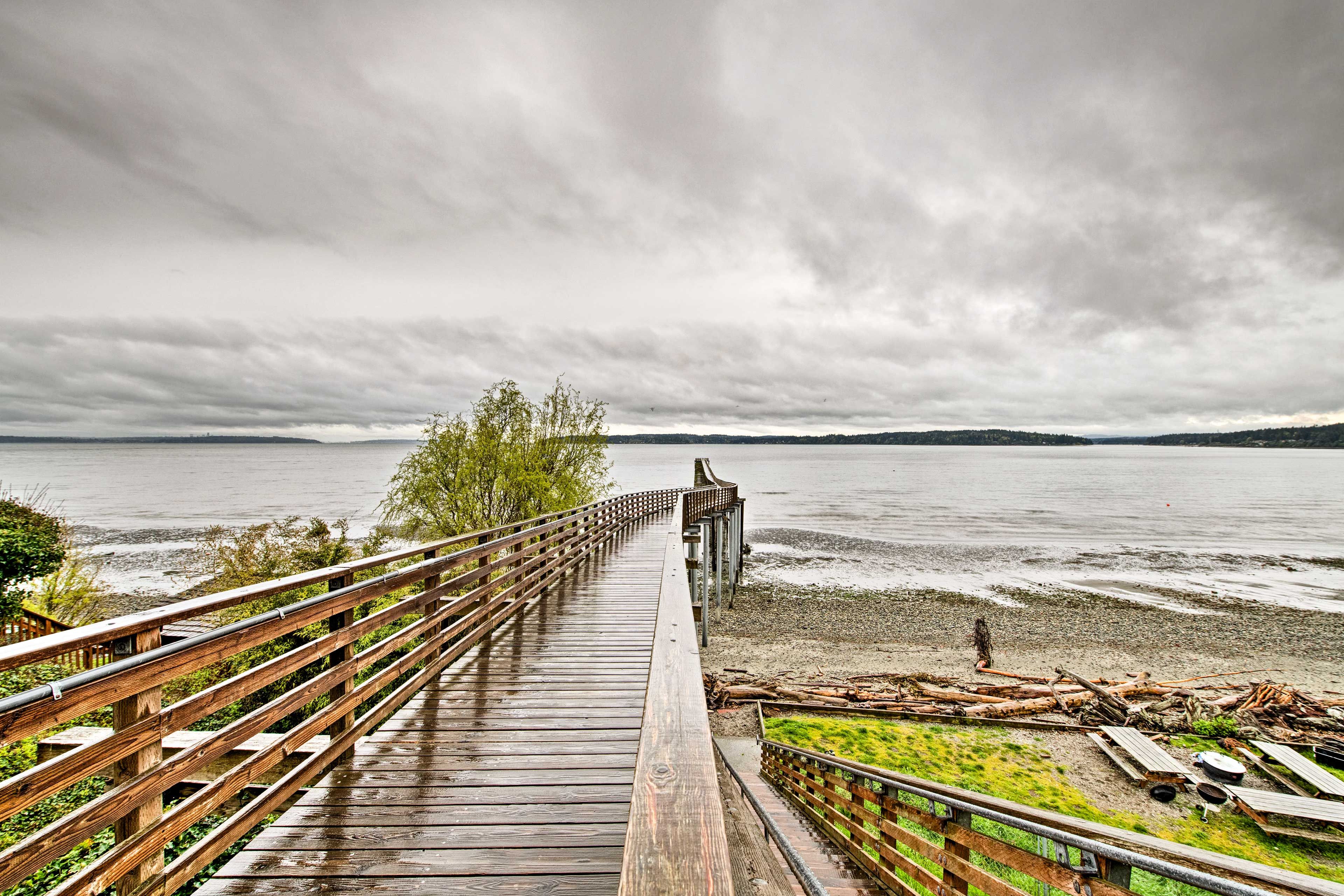 Old Ferry Dock