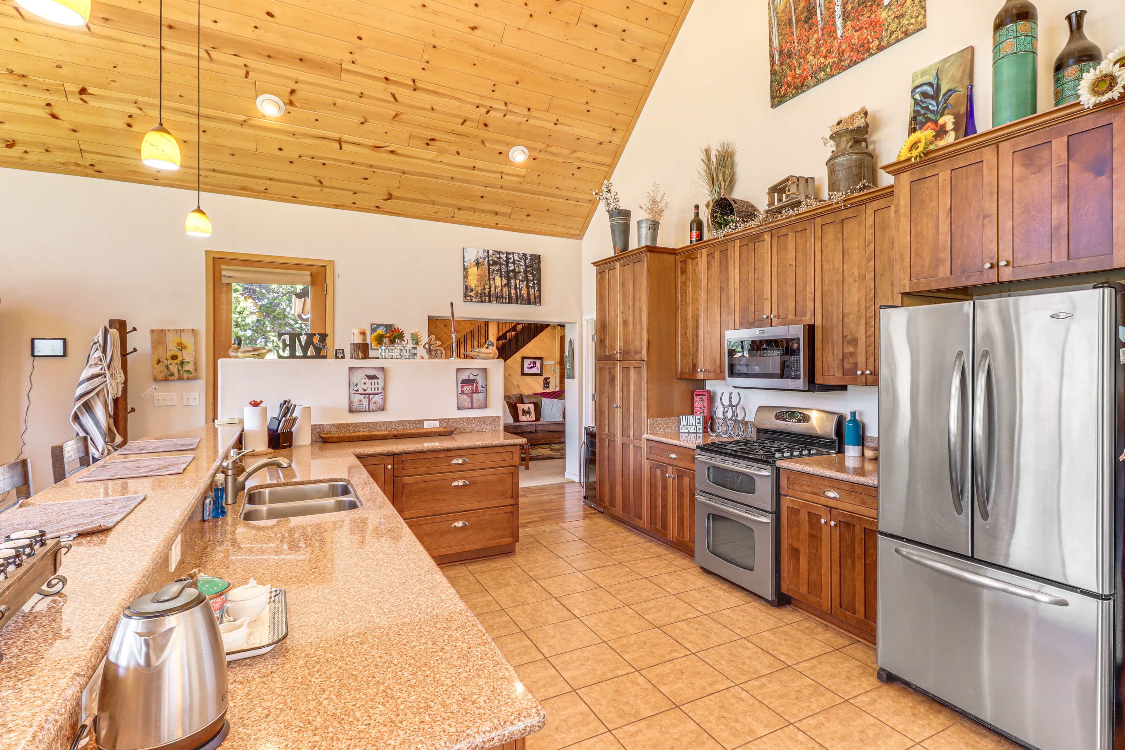 Kitchen | Fully Equipped