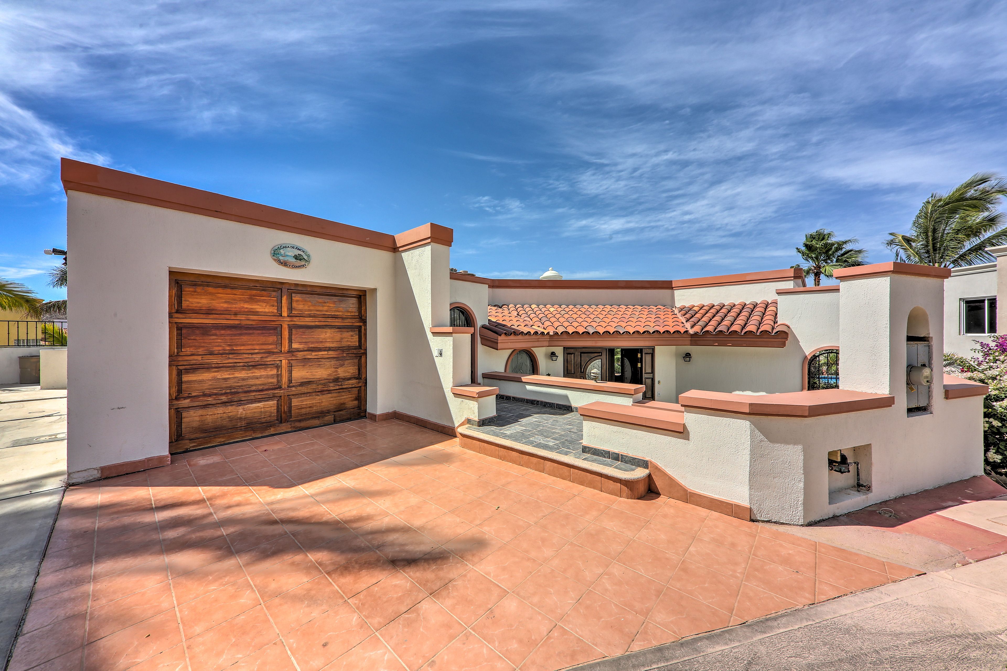 Parking | Driveway (2 Vehicles)