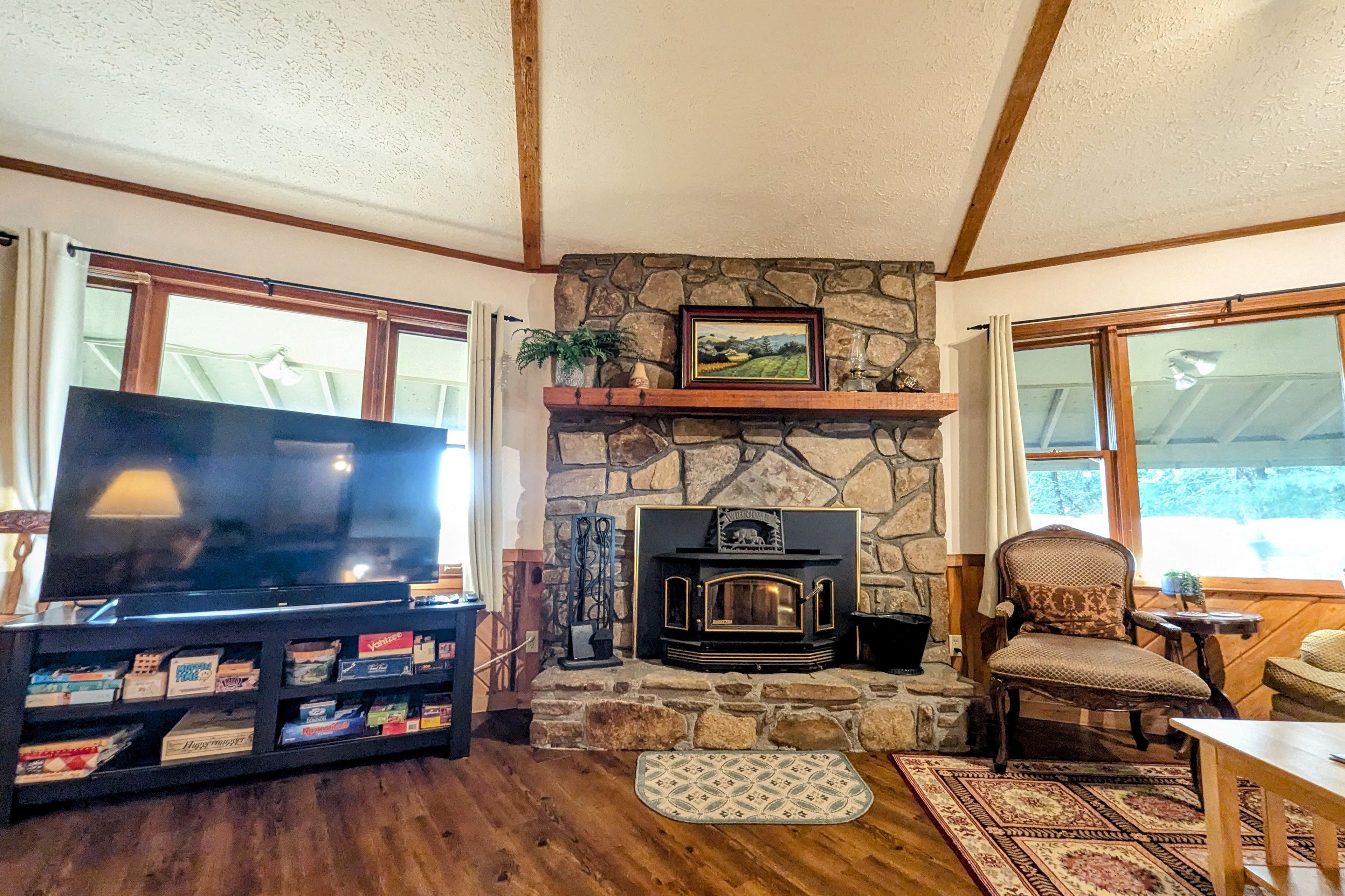 Living Room | Board Games | TV