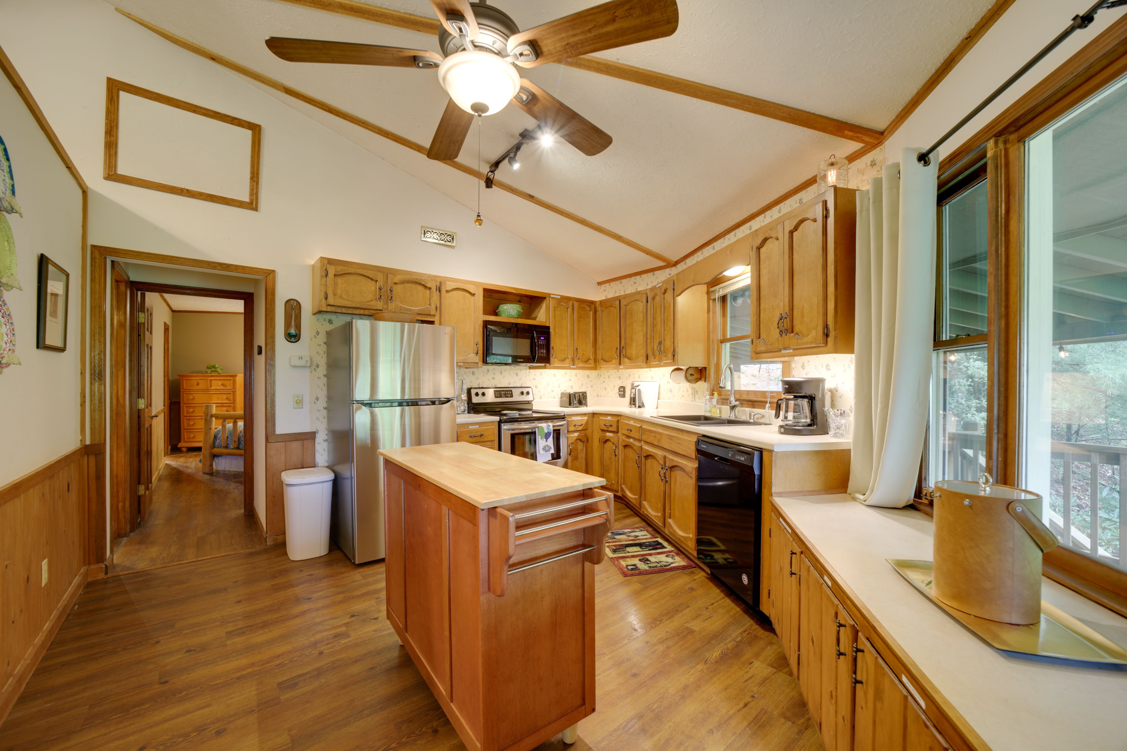 Kitchen | Cooking Basics Supplied