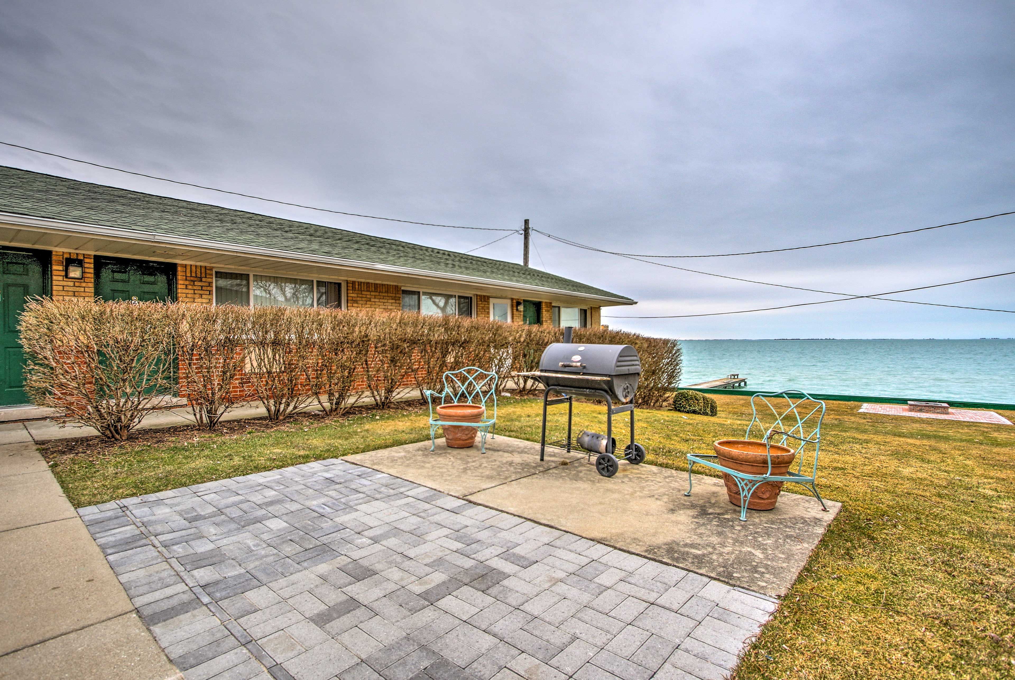Cook with gem-like lake views out on the horizon.
