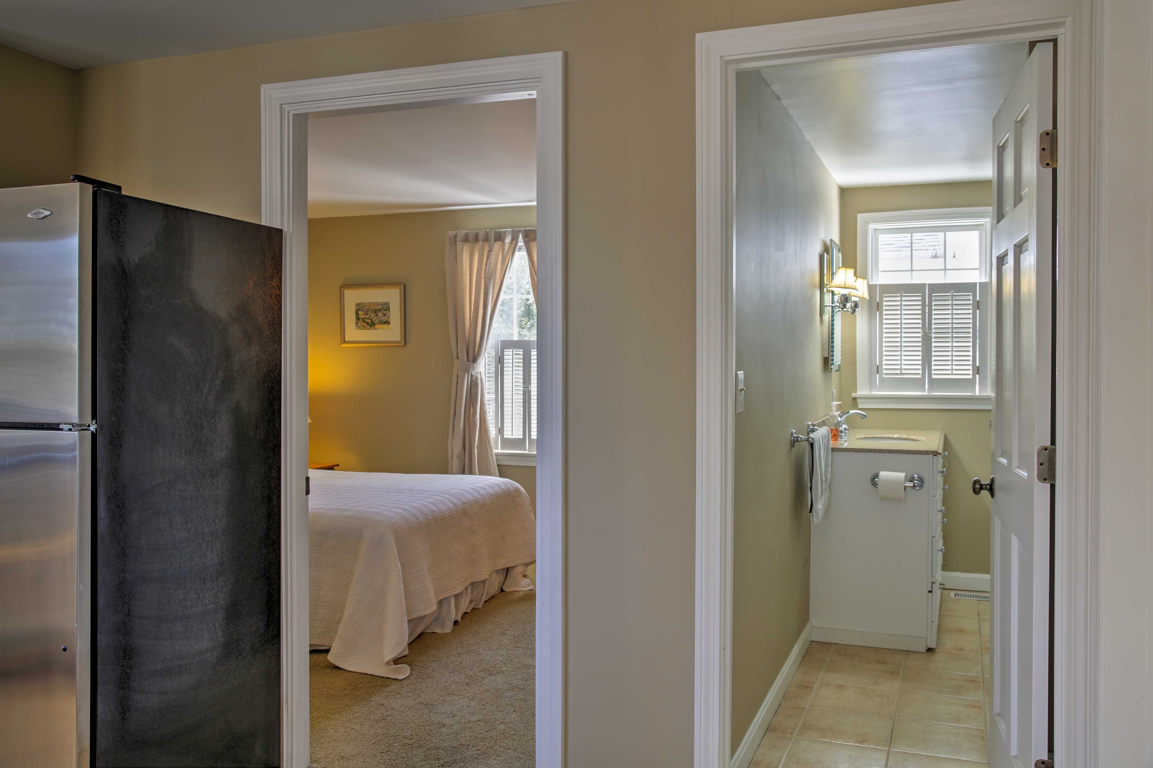 Bathroom | Towels Provided