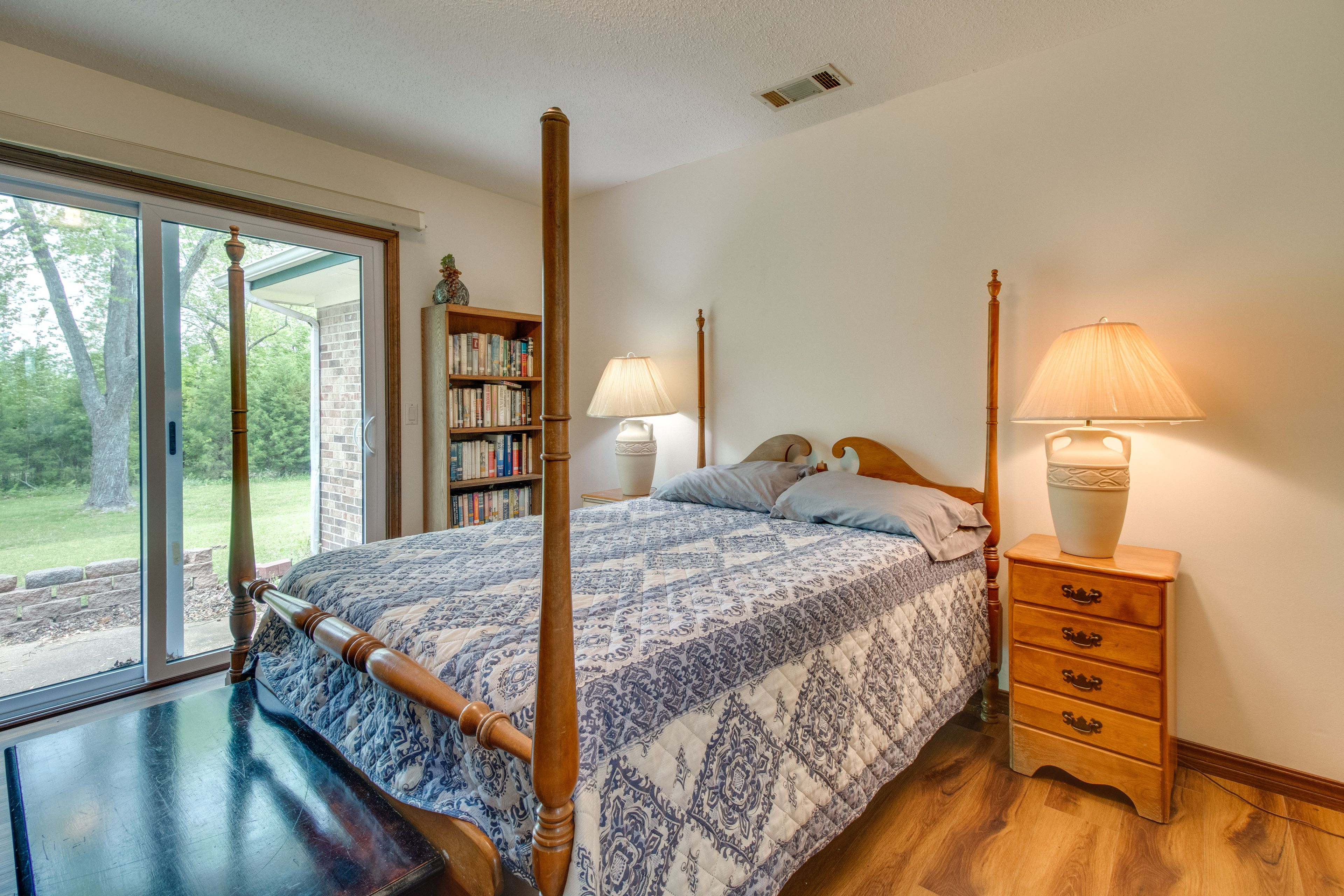 Bedroom 2 | Full Bed