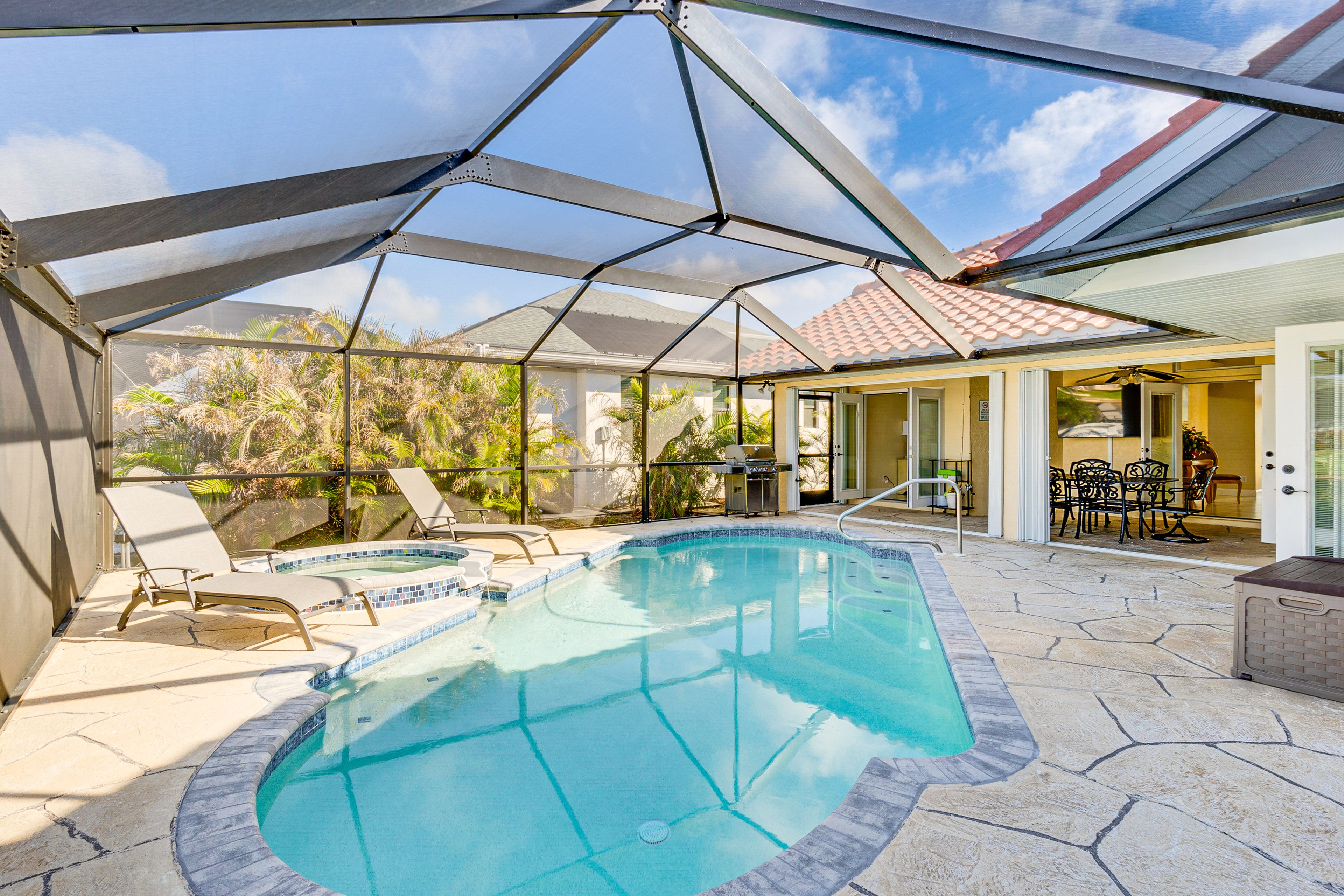 Private Lanai | Pool | Spa