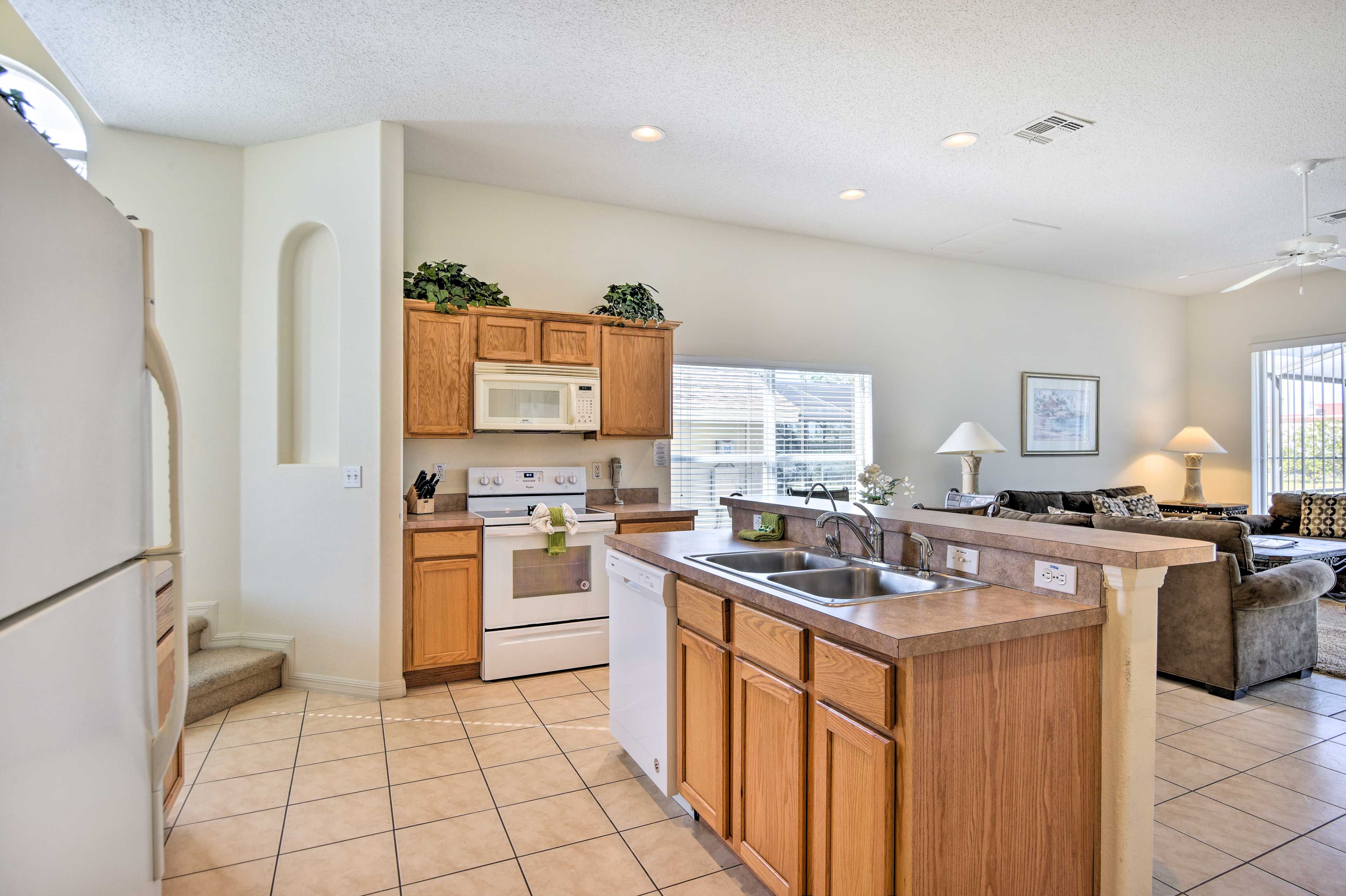 Kitchen | Fully Equipped