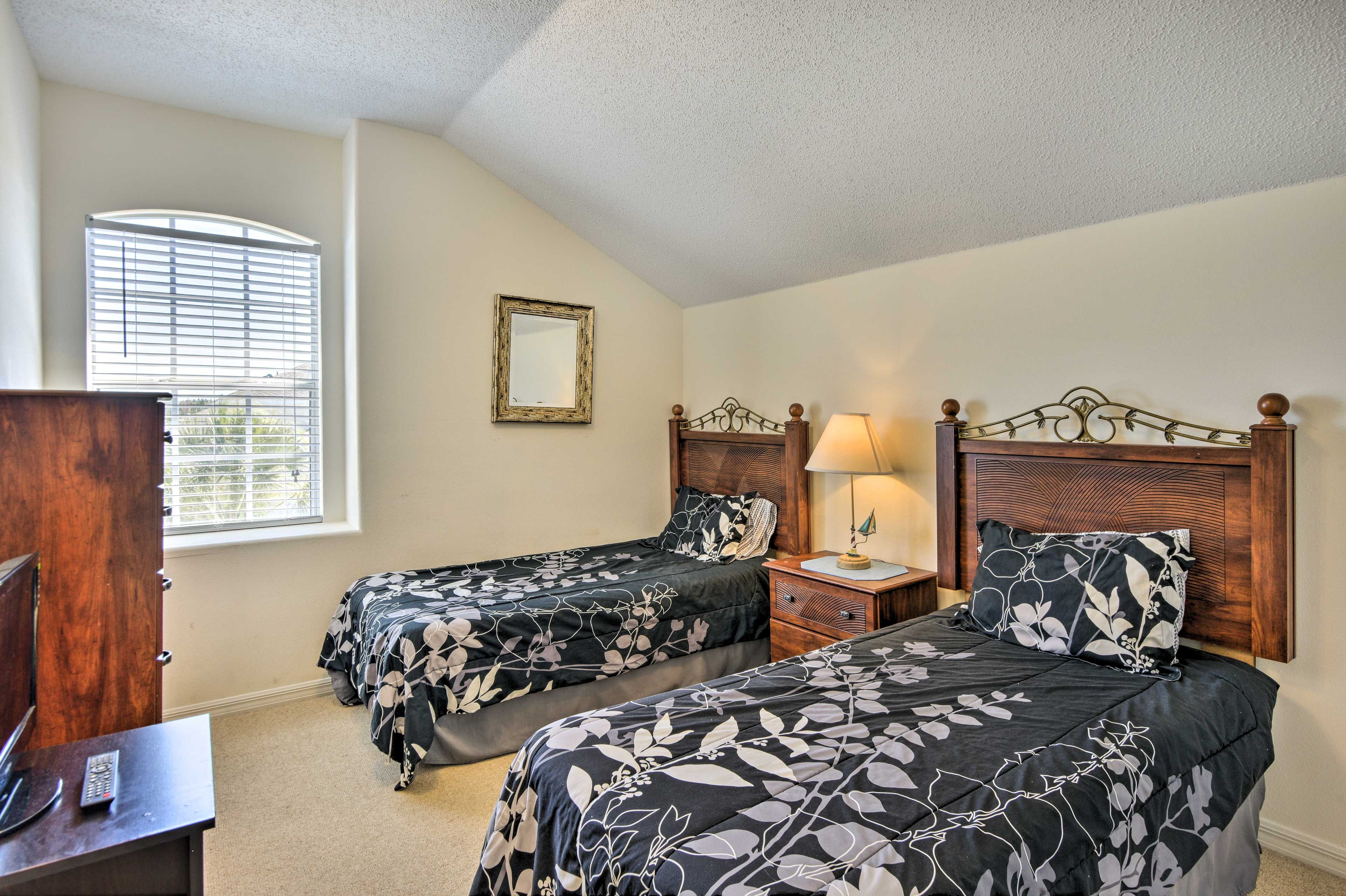Bedroom 4 | 2 Twin Beds | Second Floor