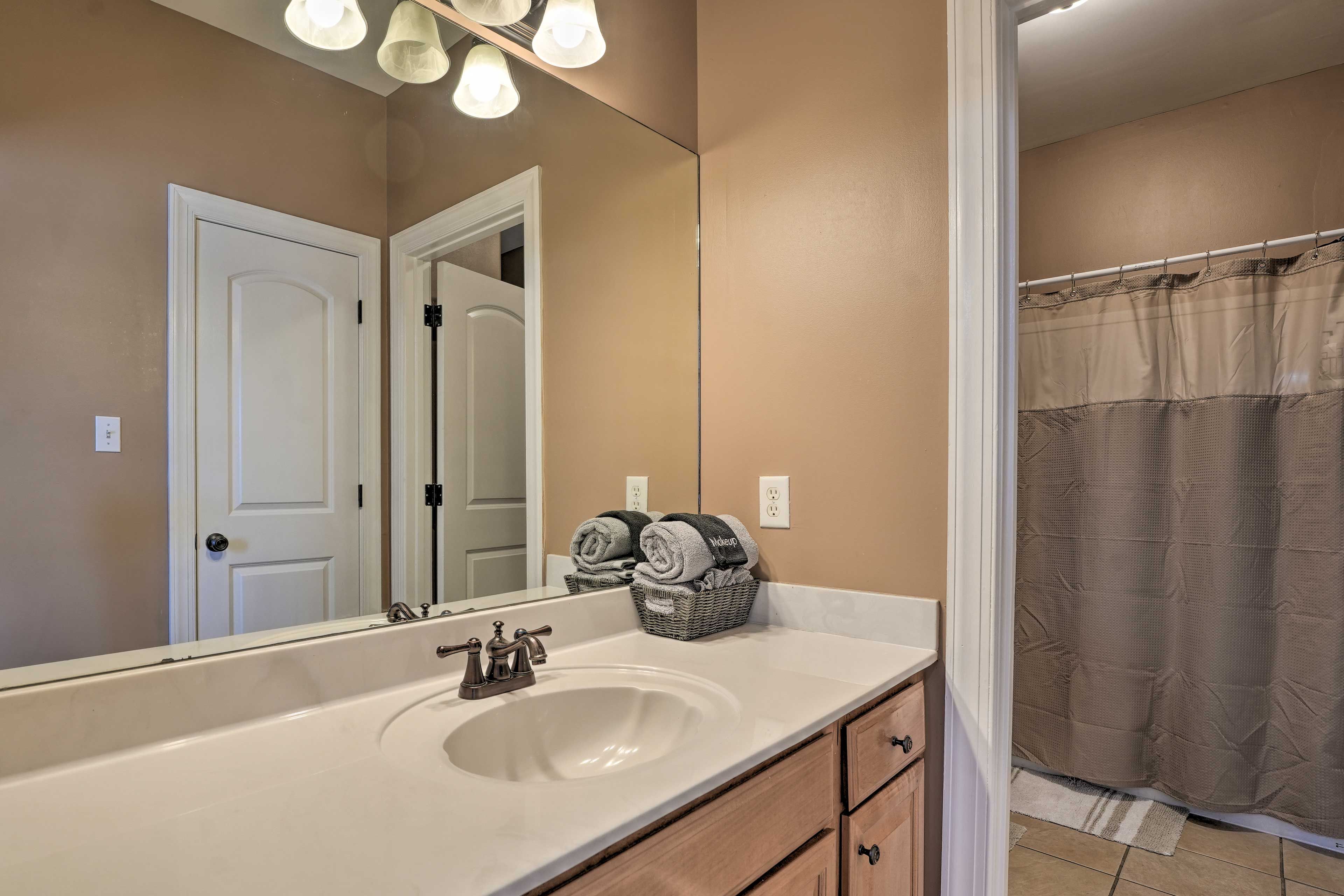 Full Bathroom