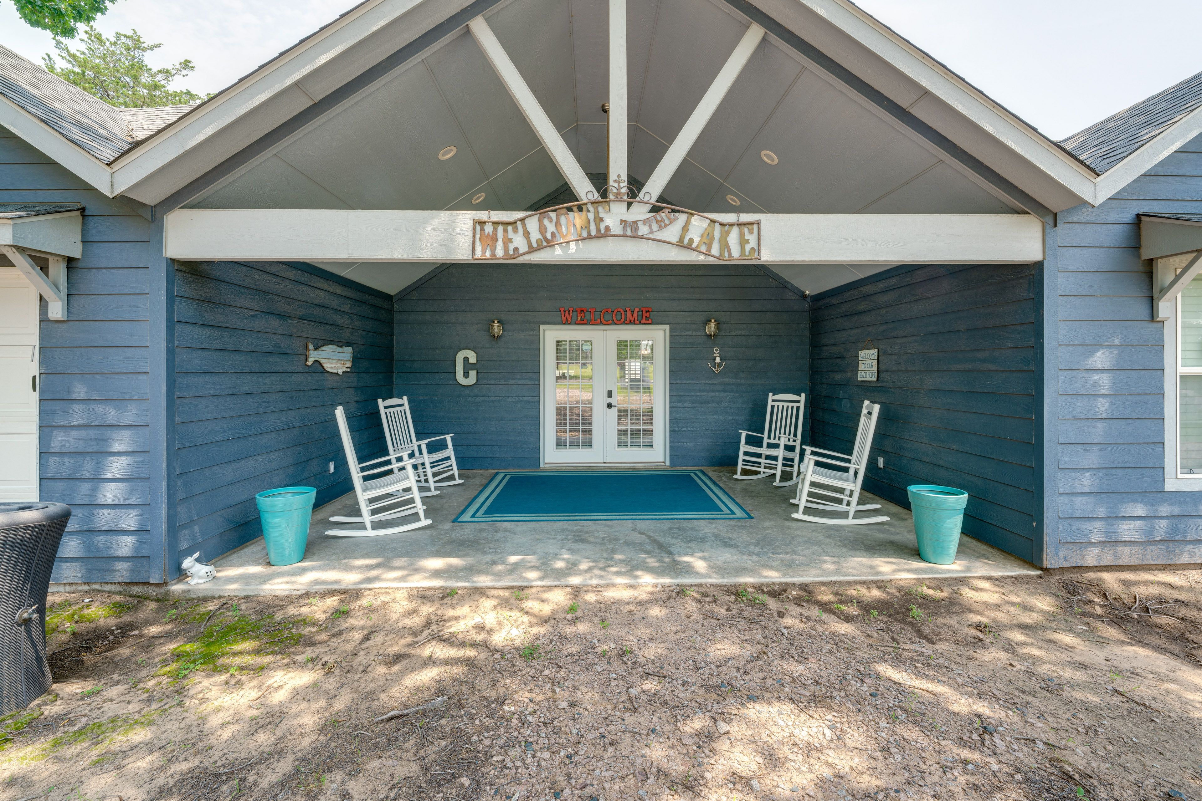 Covered Front Porch