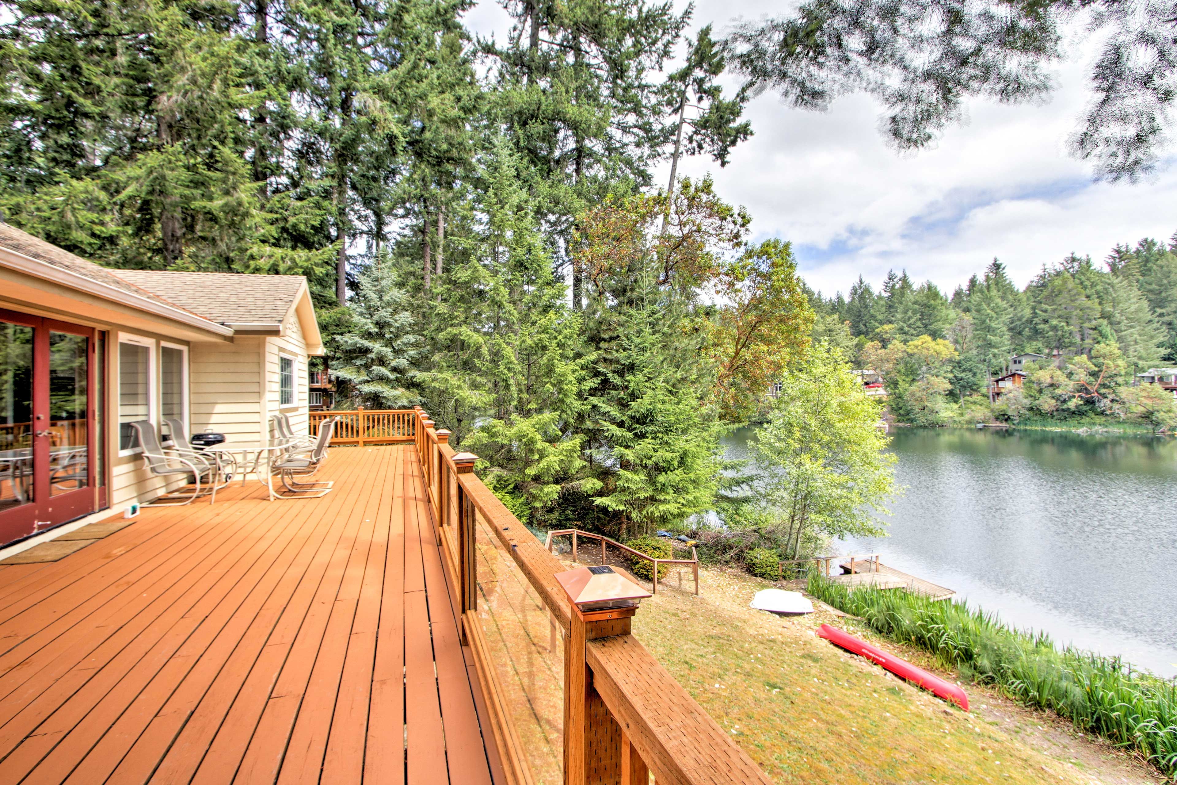 Private Deck