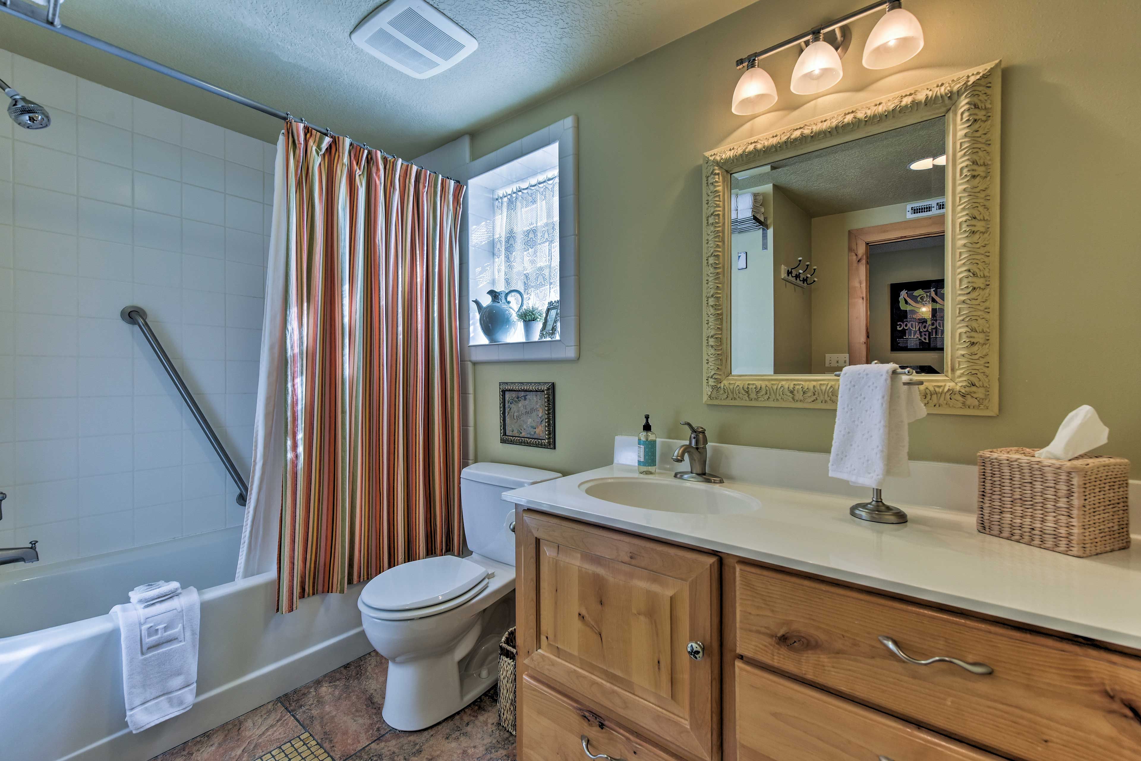 Bathroom | Linens & Towels