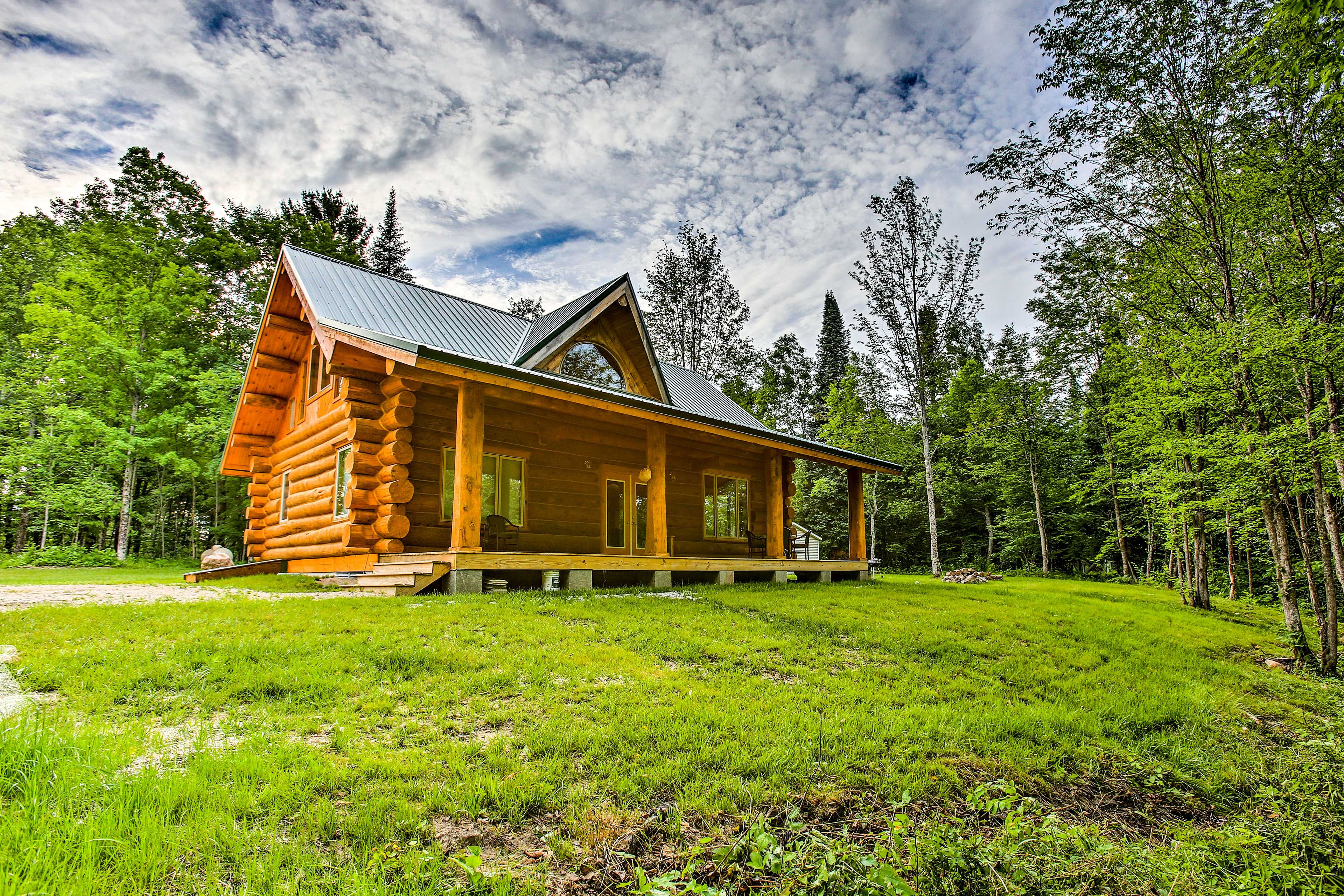 This quaint cabin has all the comforts of home in a secluded, rustic location!