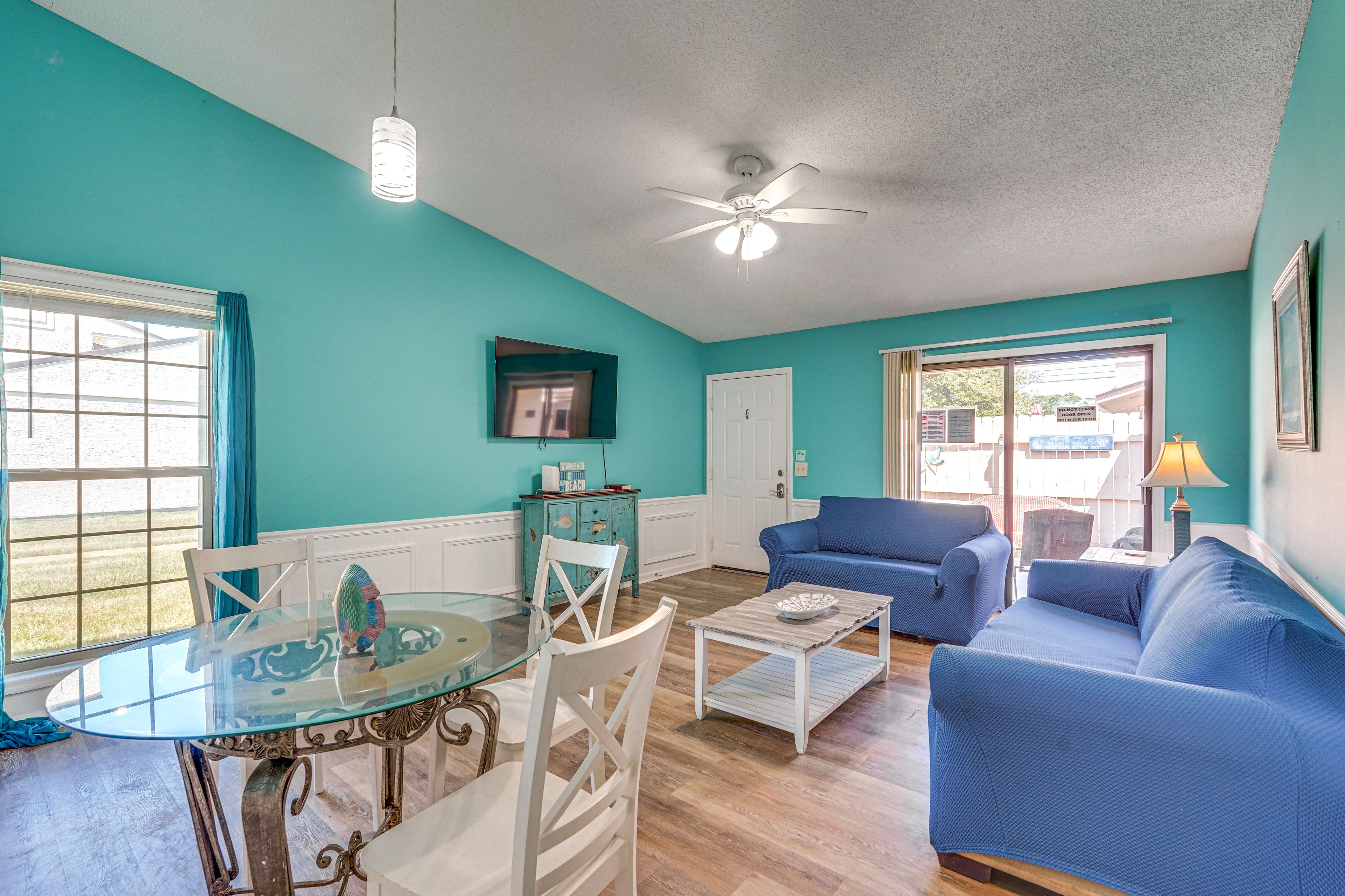 Panama City Beach Vacation Rental | 1BR | 1BA | 600 Sq Ft | 1 Step Required