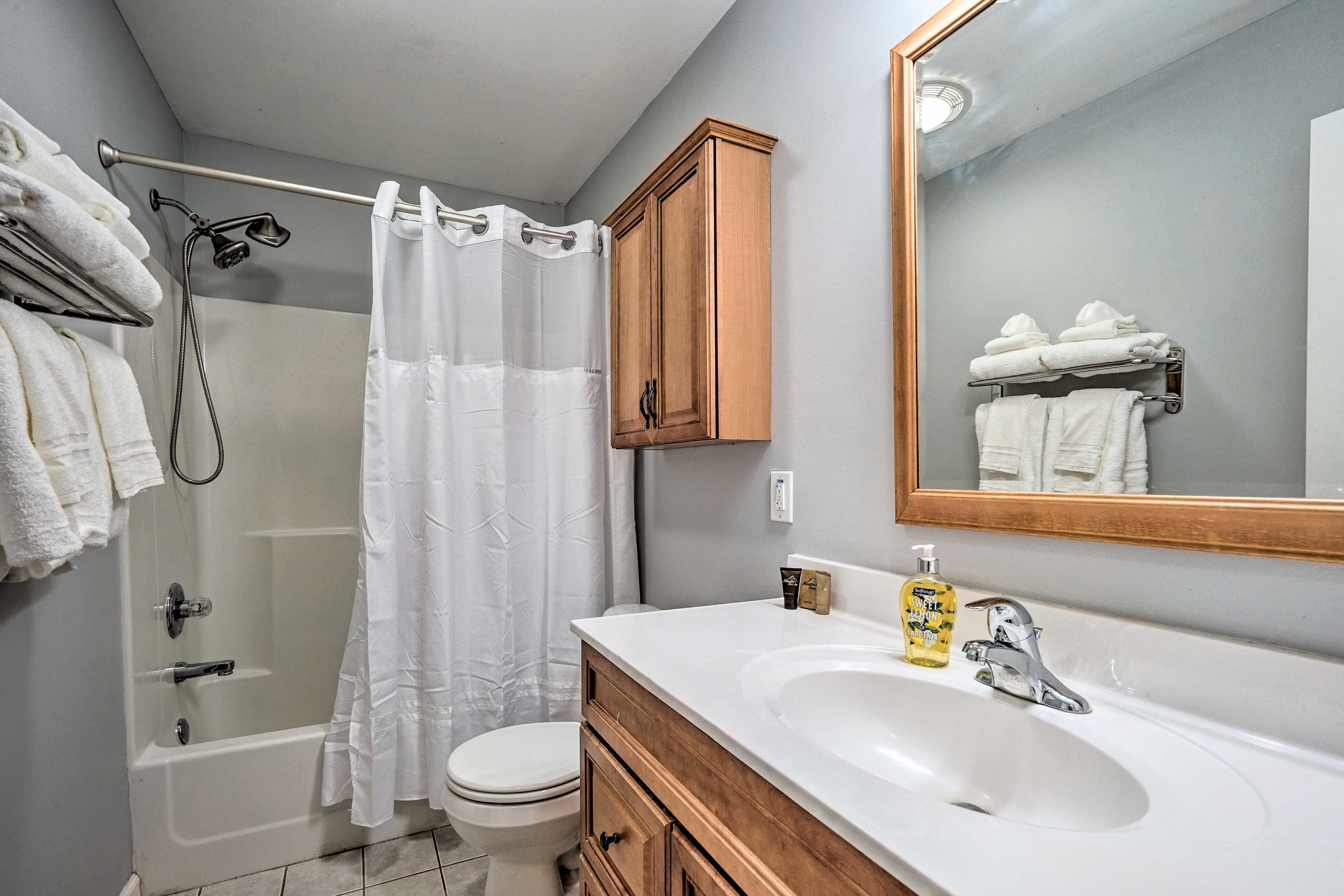 Full Bathroom