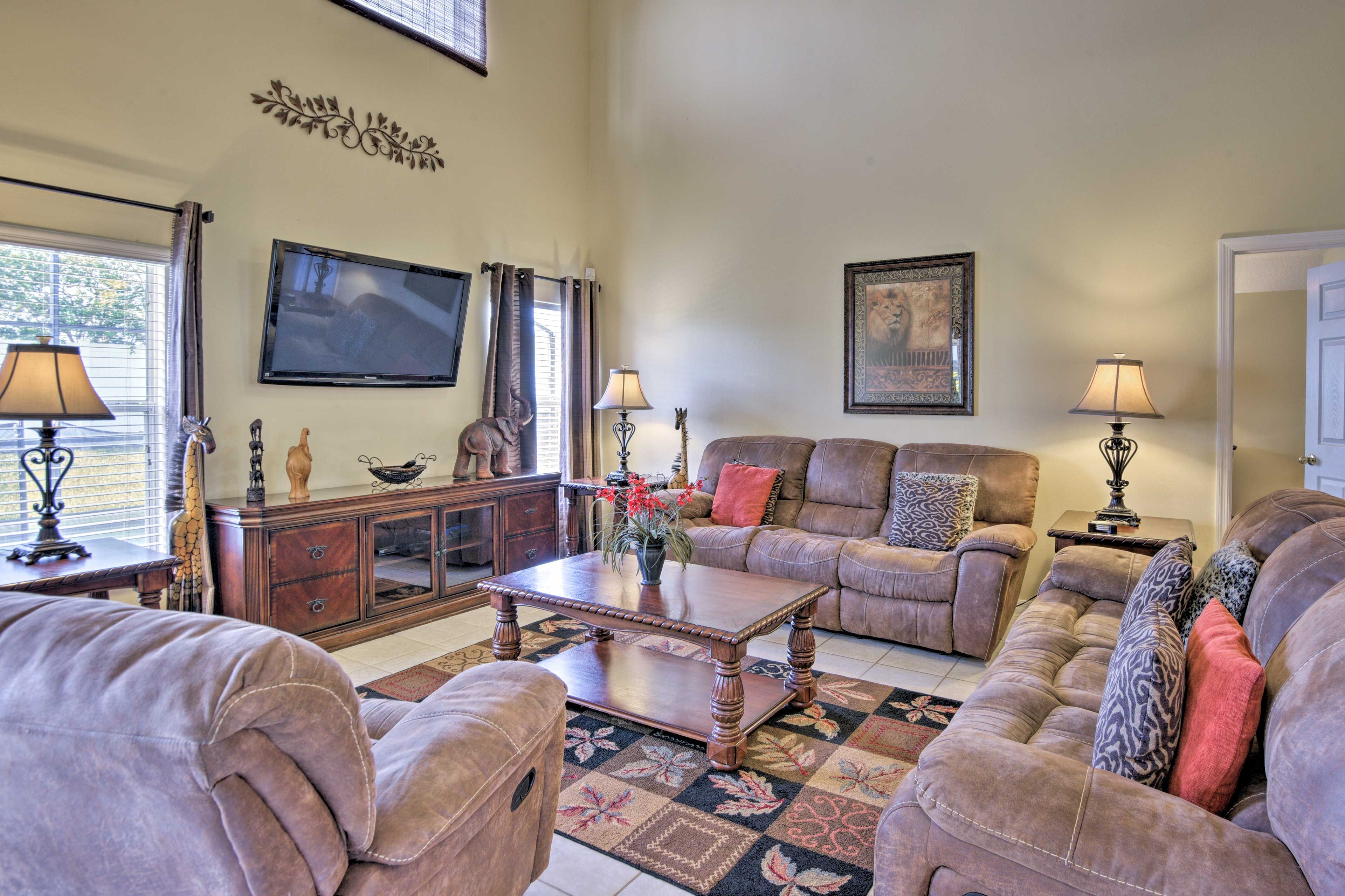 The accommodating 5-bedroom, 4-bathroom living space sleeps 10 guests.