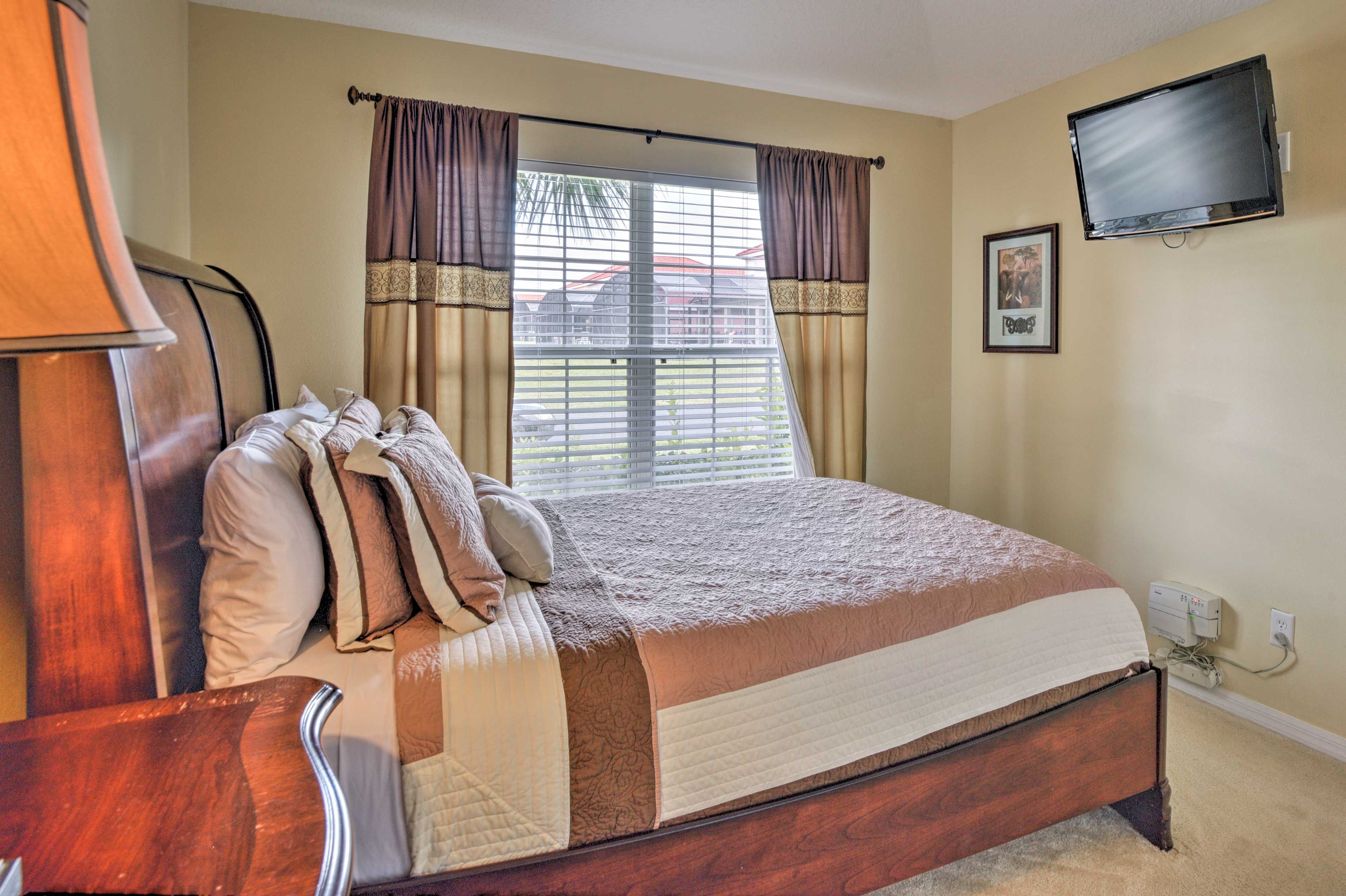 Each bedroom comes with 32-inch flat-screen TVs.