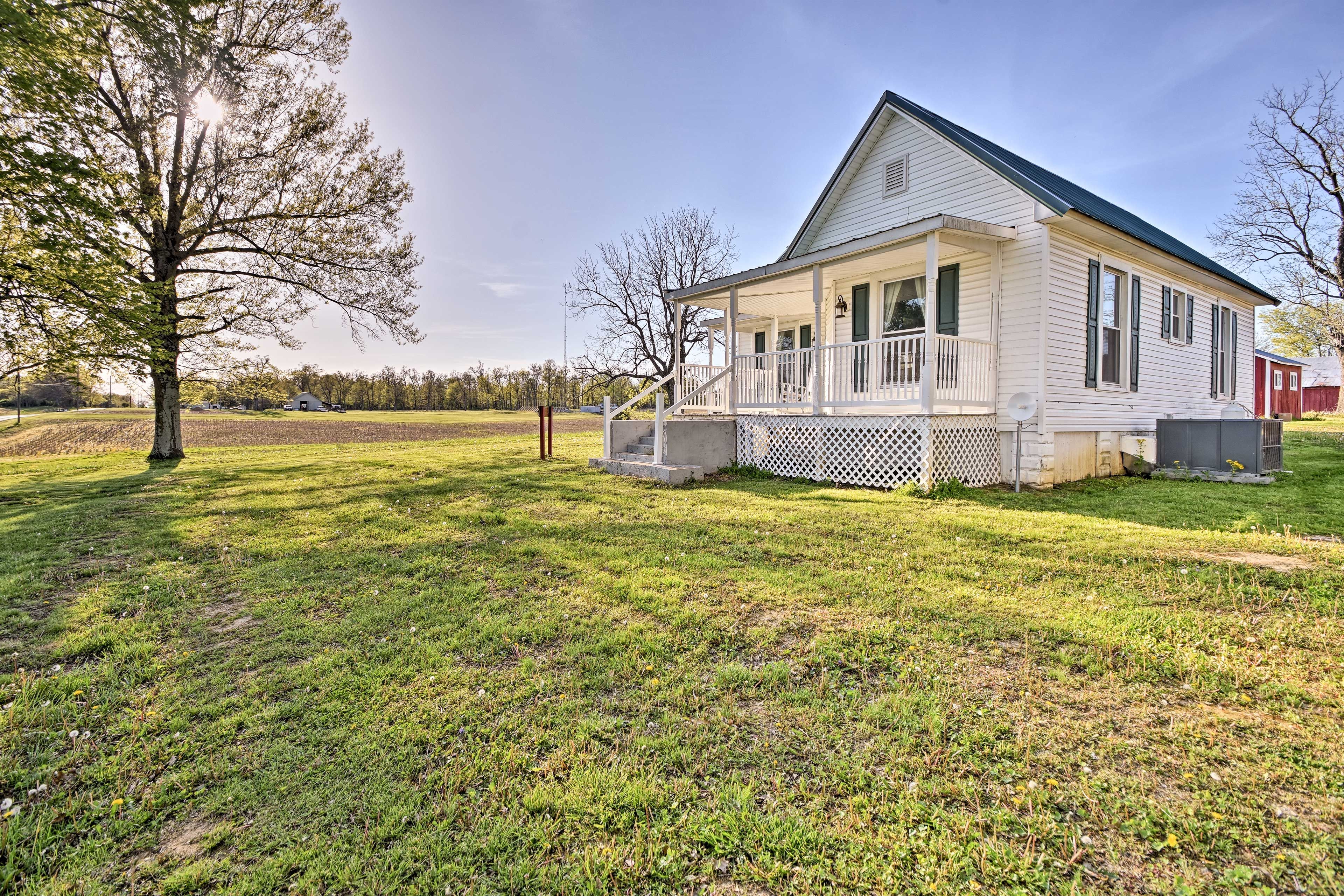 'Rush Farmhouse' is the perfect home base for your next rural escape!