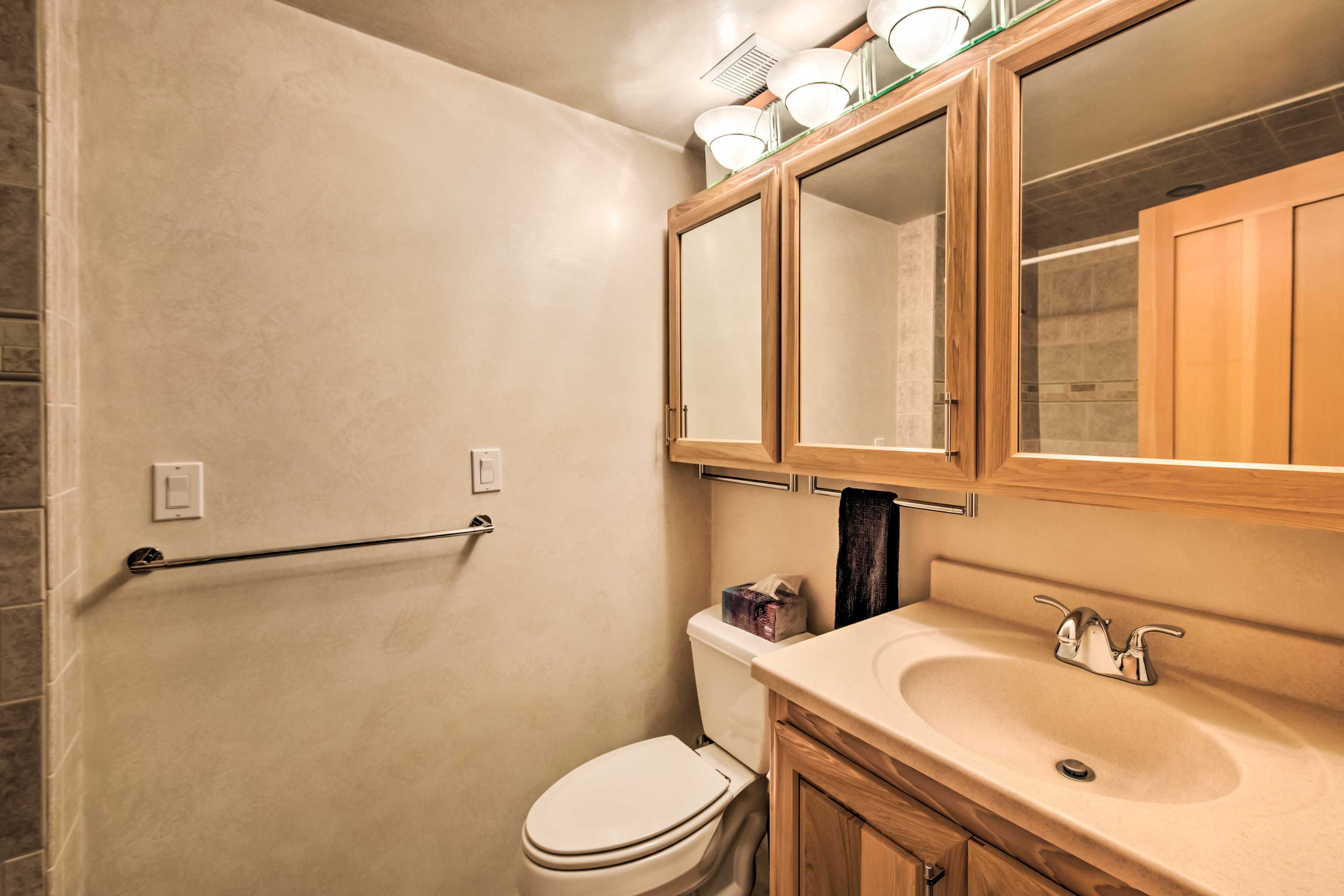 Full Bathroom