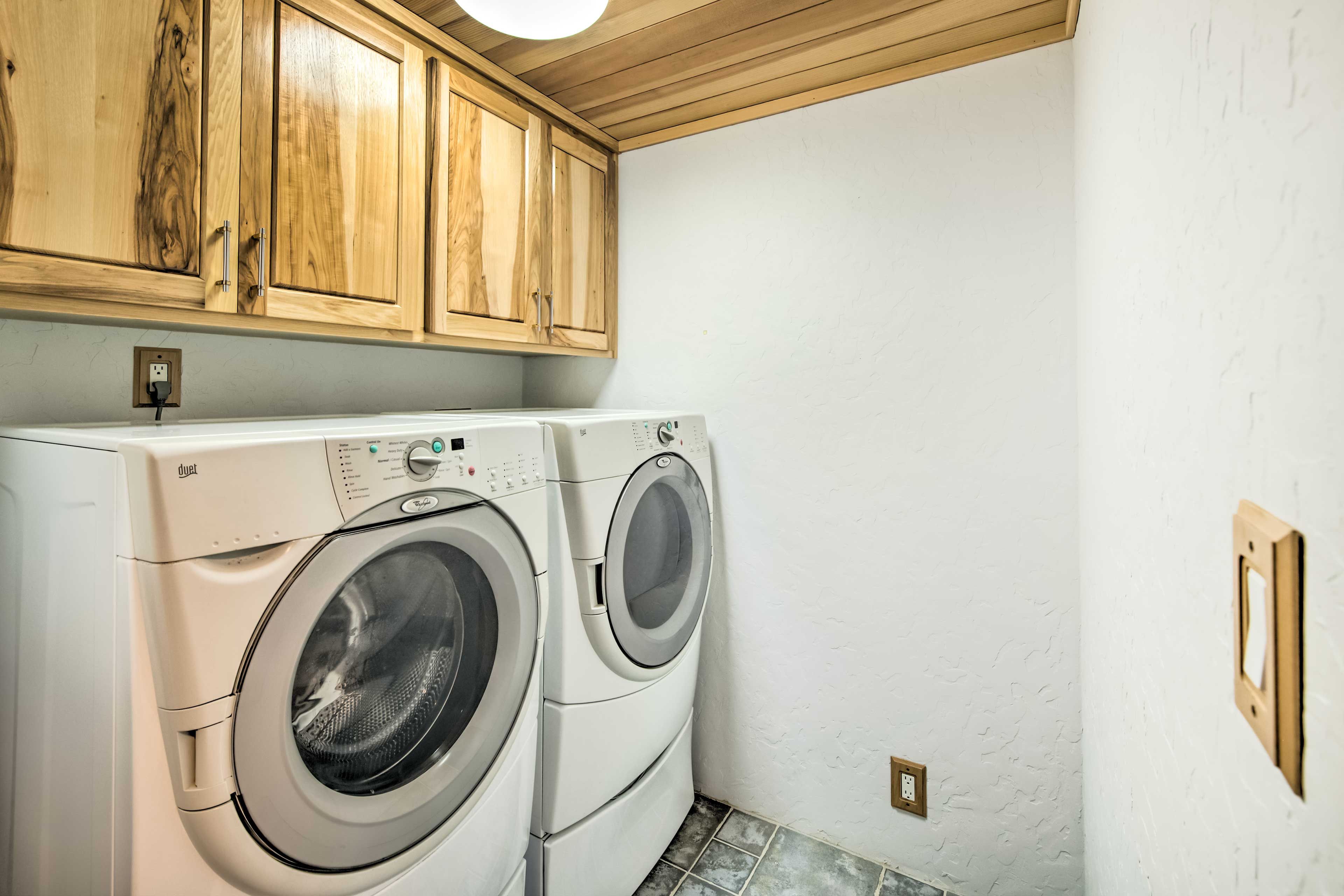 Laundry Room | Washer & Dryer