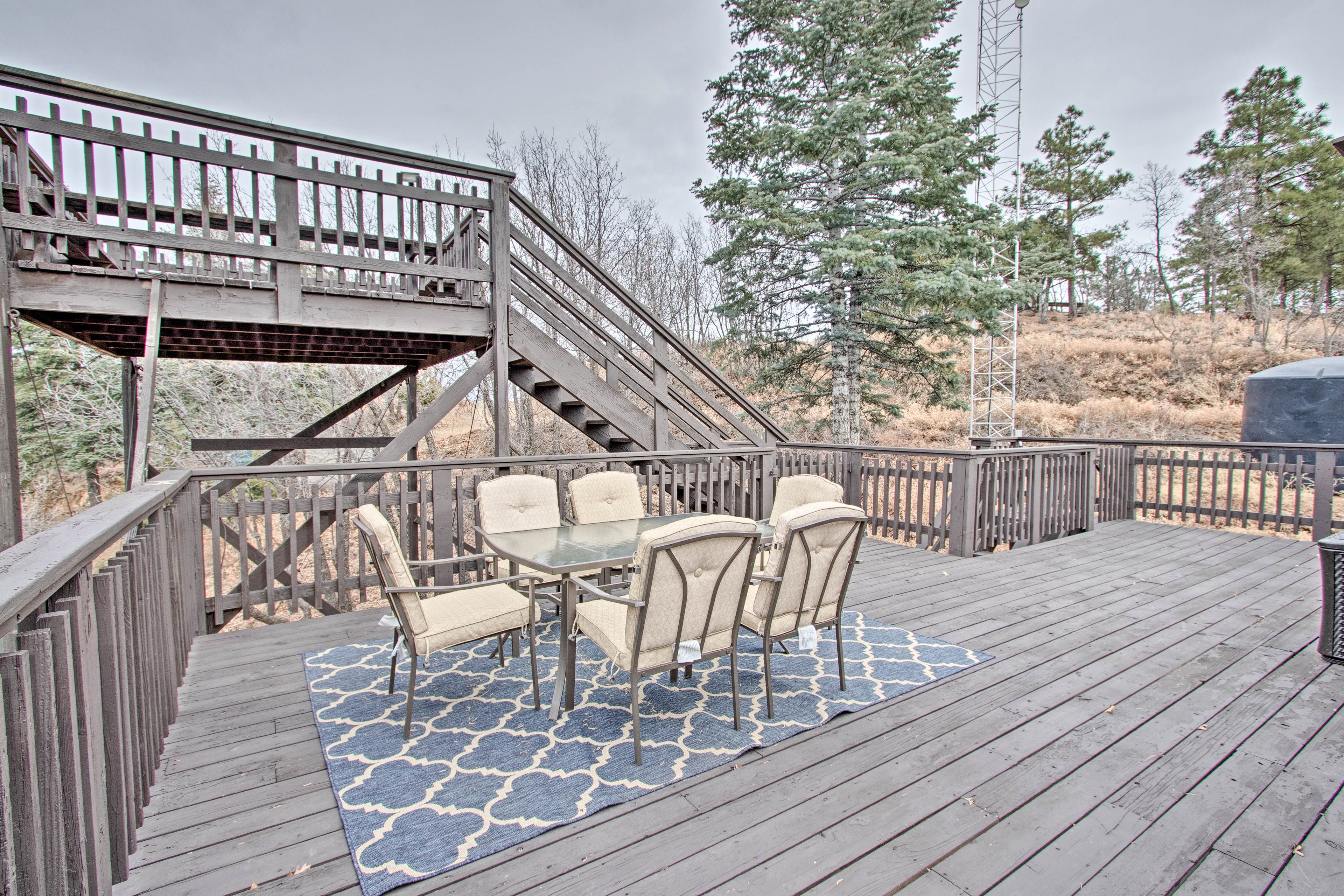 Dine out under the stars at this glass-topped table.