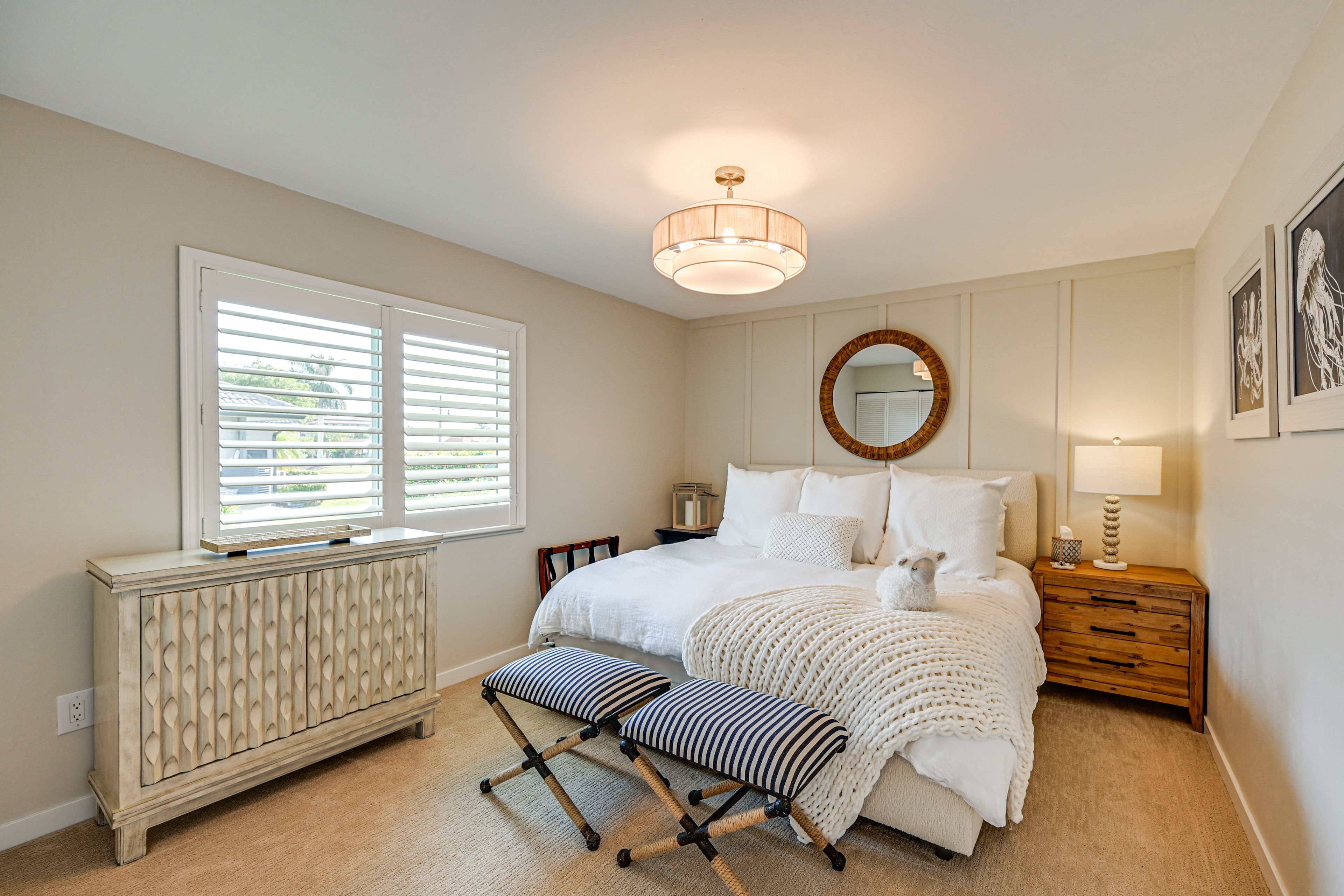 Bedroom 2 | King Bed