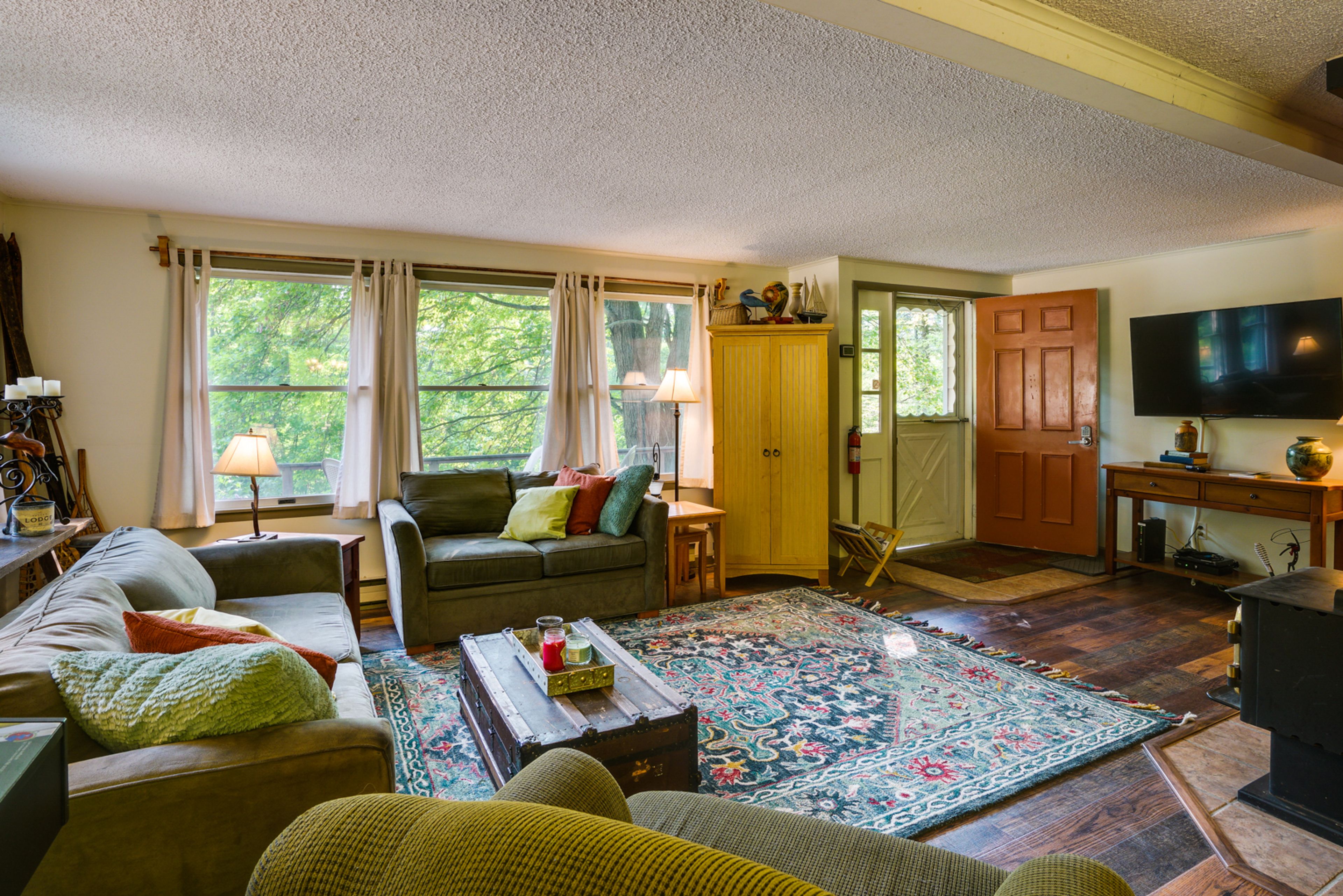 Great Valley Vacation Rental | 3BR | 1.5BA | 1,250 Sq Ft | 4 Steps Required