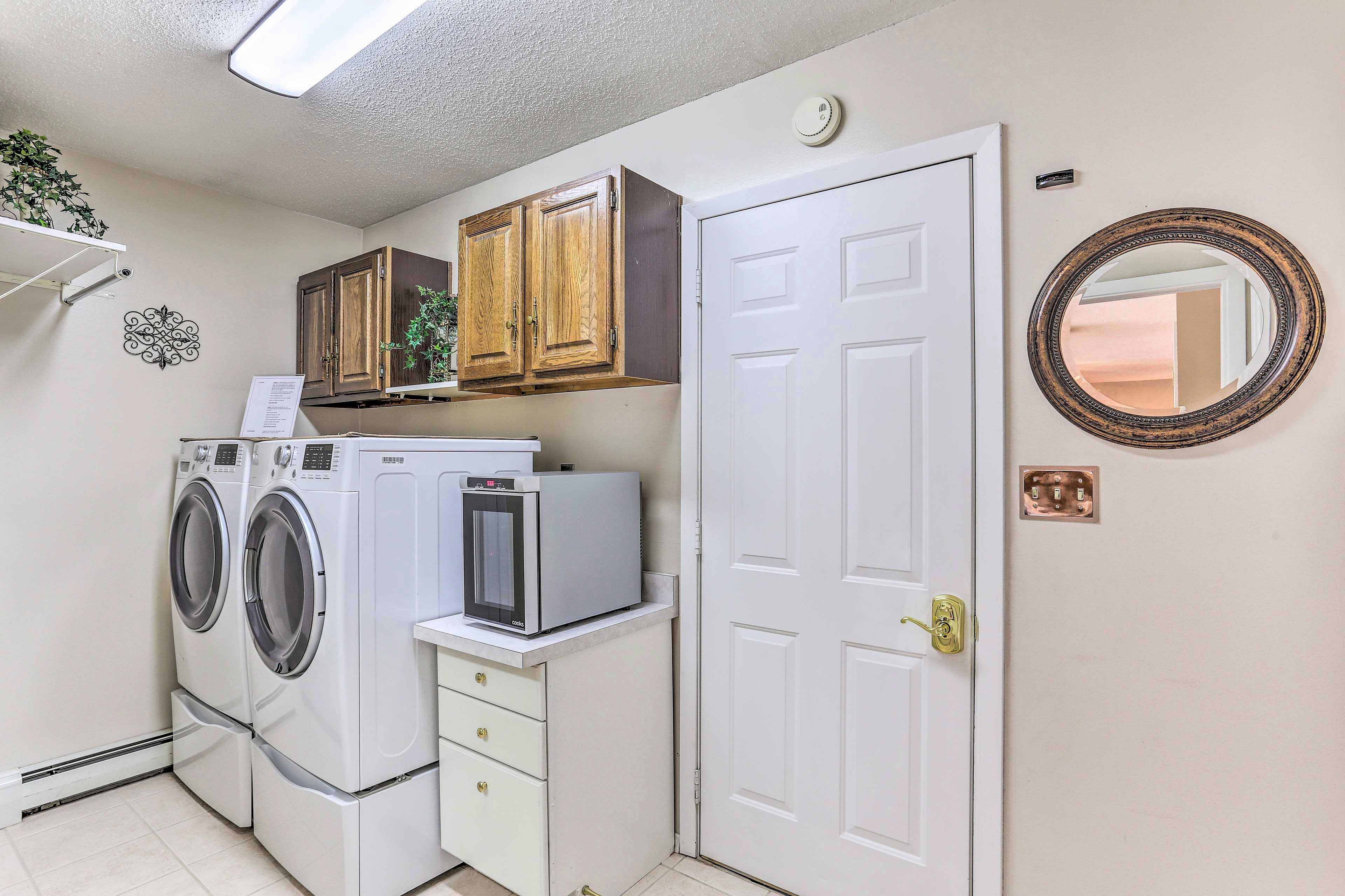 Keep clothes fresh and clean with the full laundry machines.