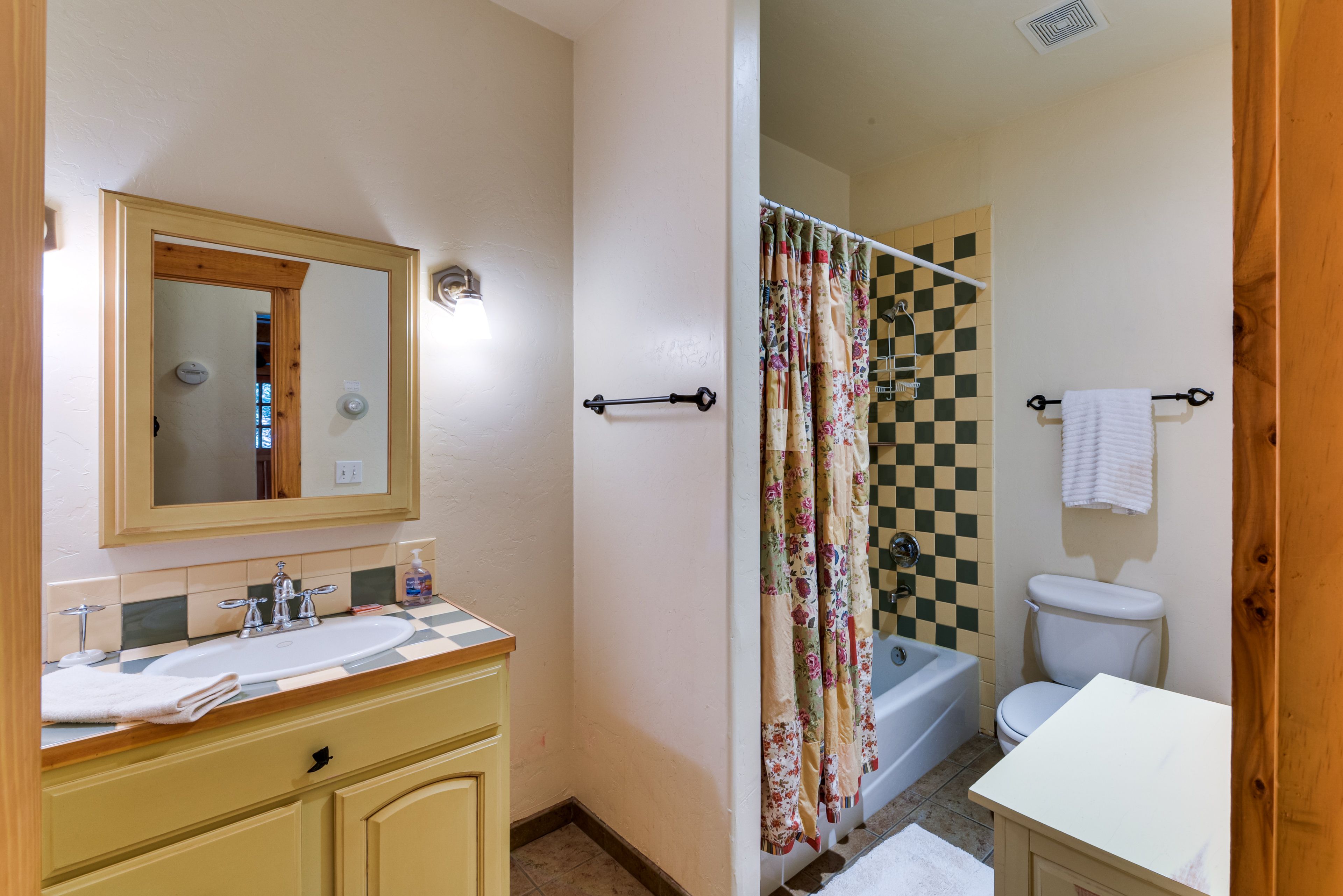Full Bathroom