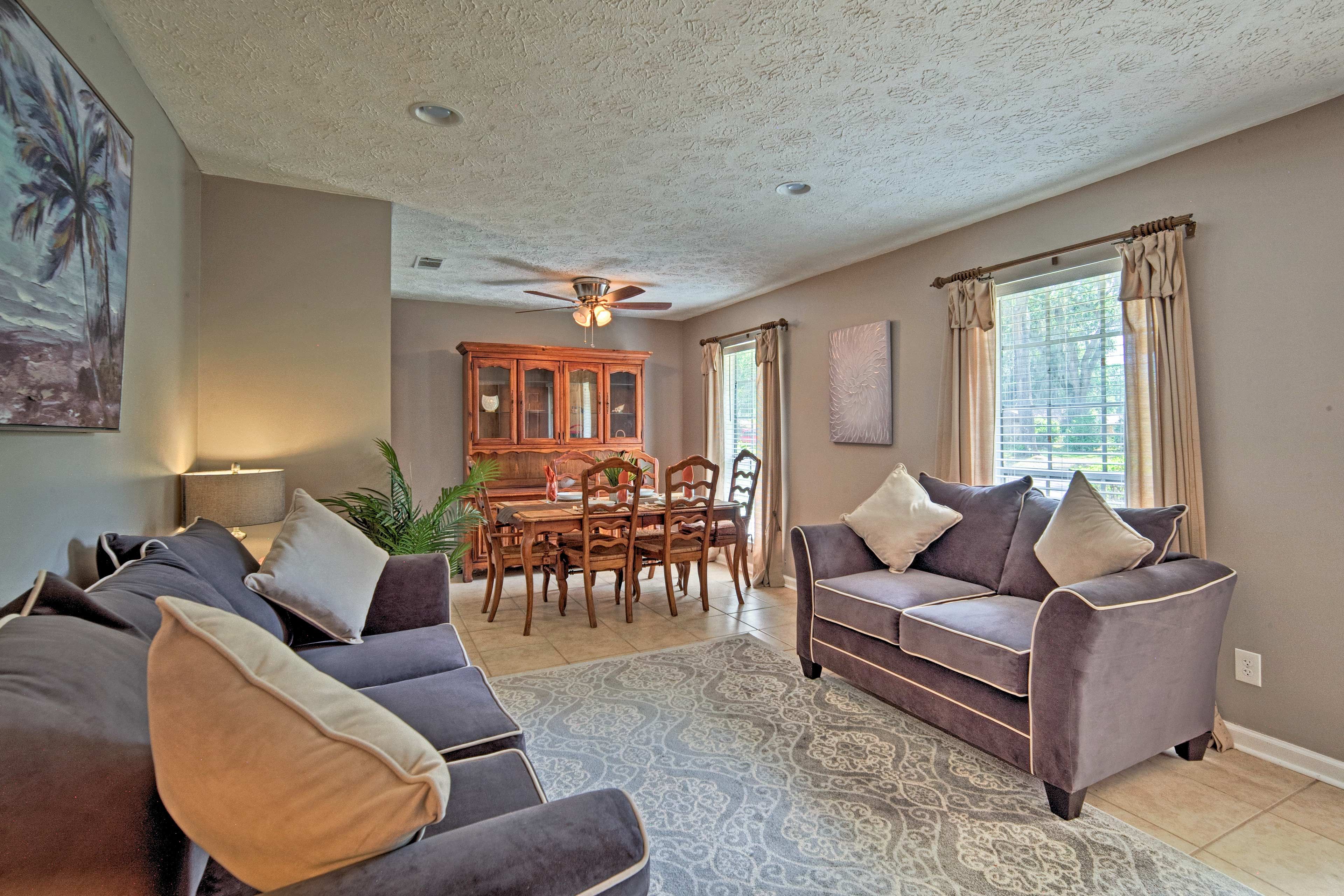 This 1,327-square-foot unit comfortably sleeps 8 lucky guests!