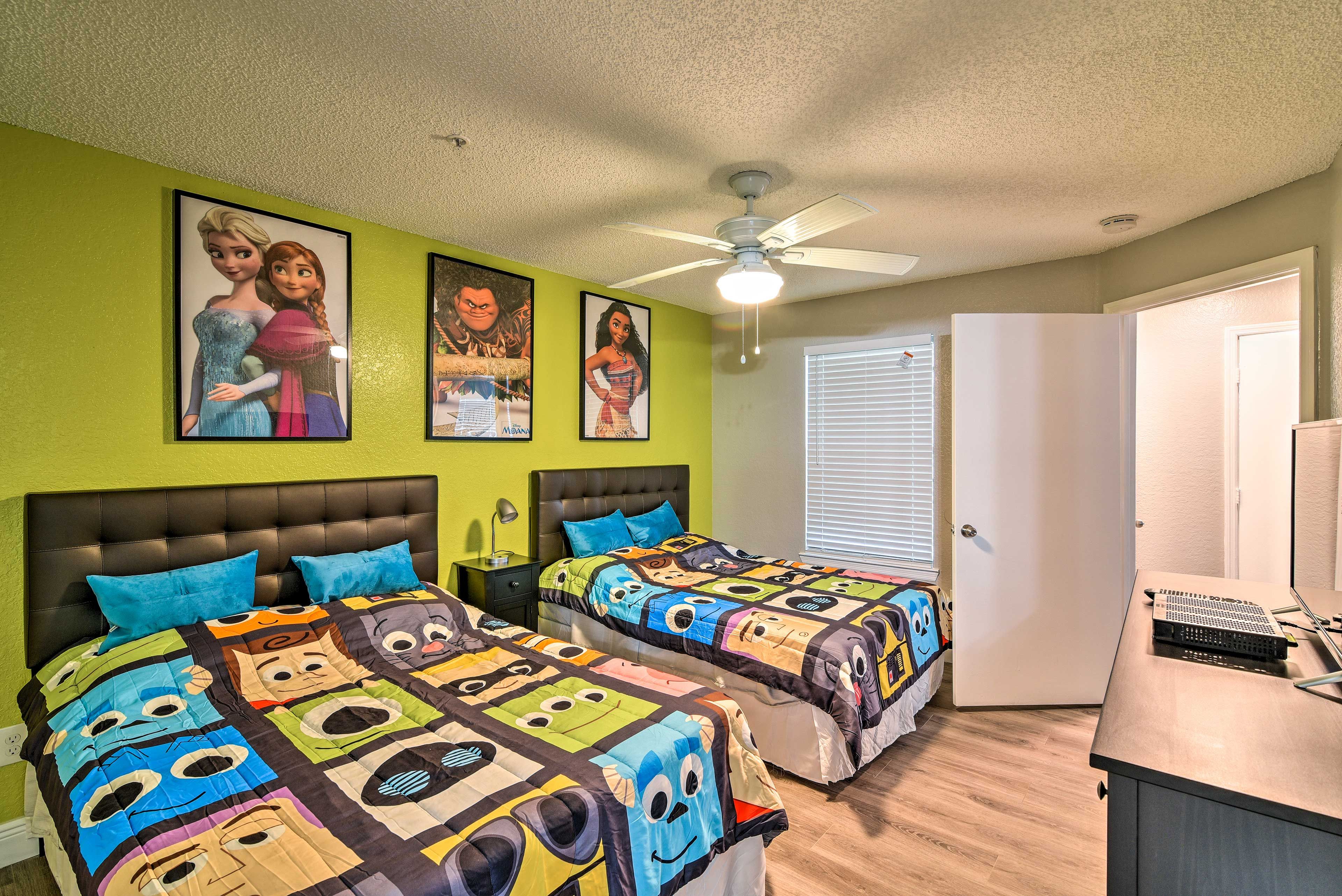 This room features all your favorite Disney characters and 2 full beds!