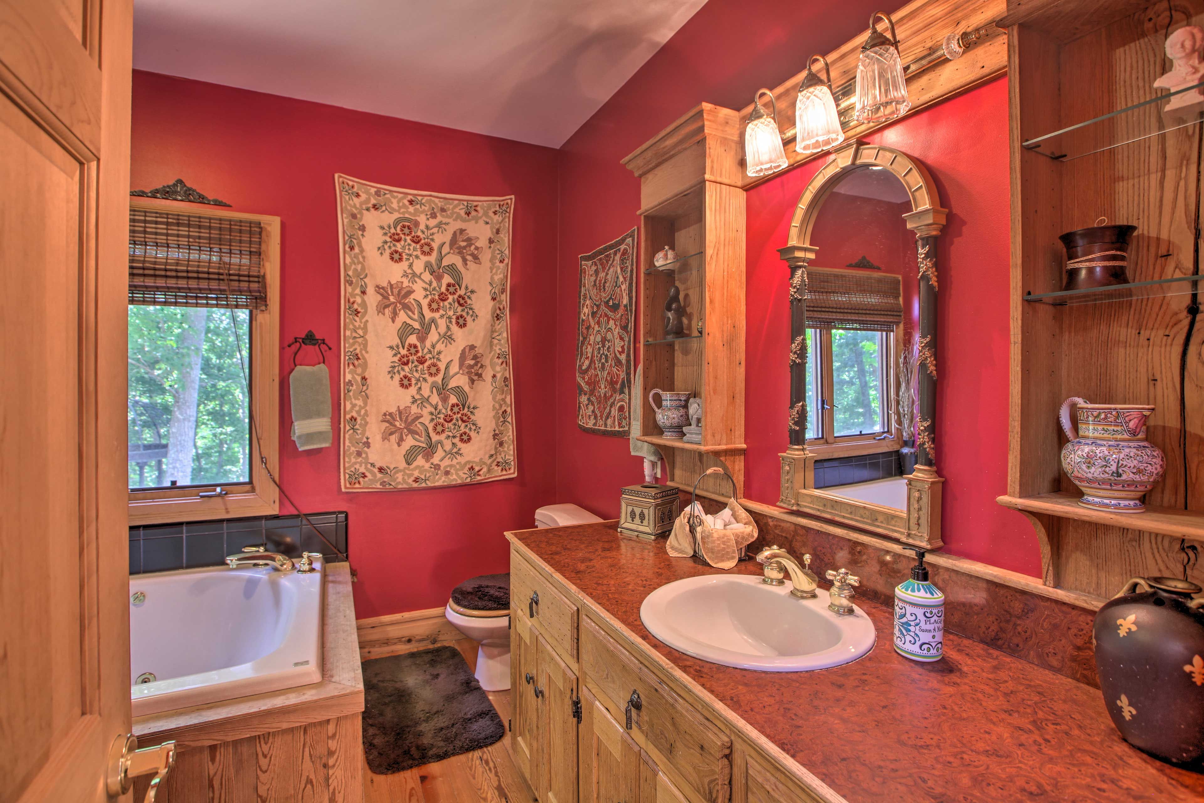 En-Suite Bathroom