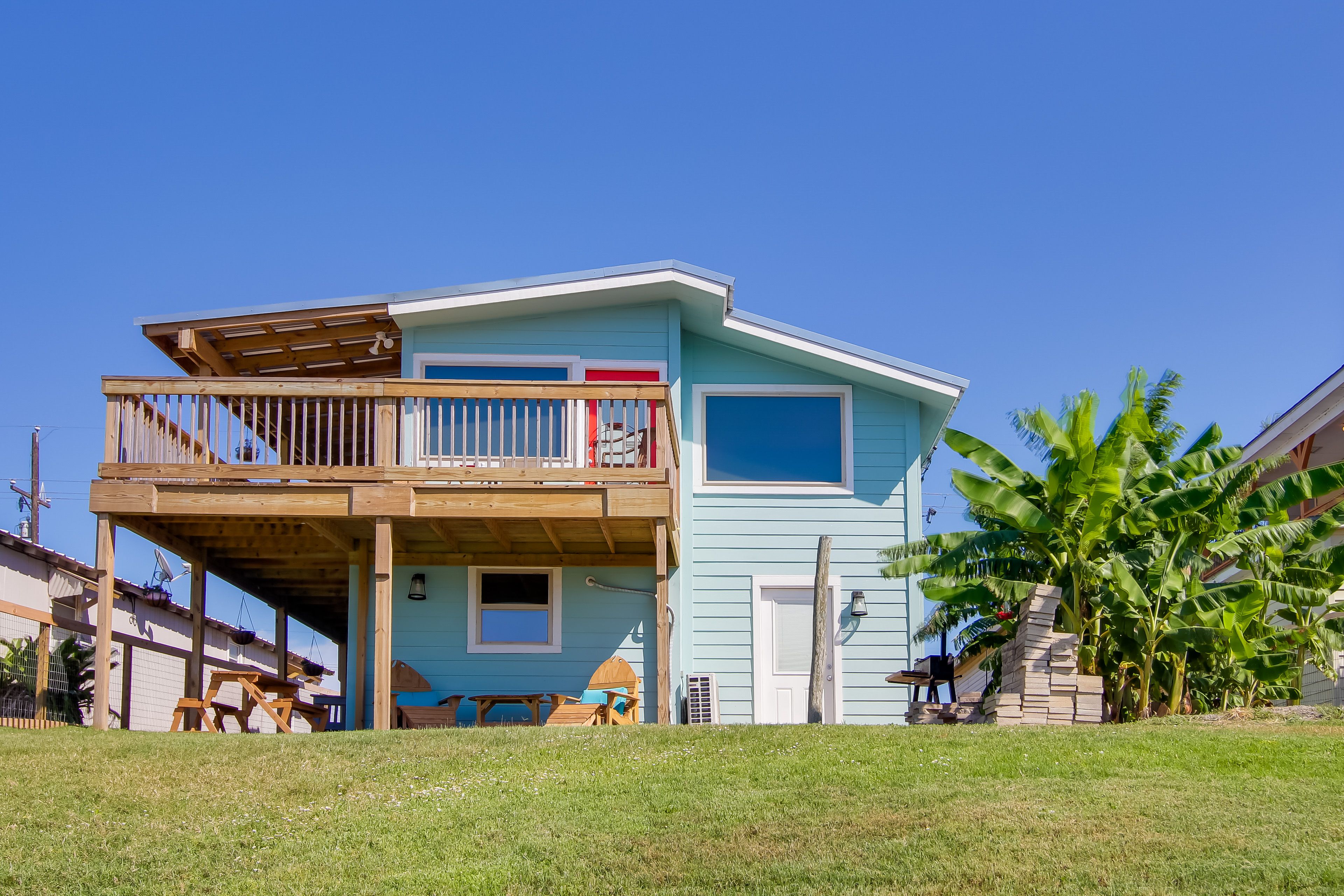 Parking | Driveway (2 Vehicles) | Boat/Trailer Parking Allowed On-Site