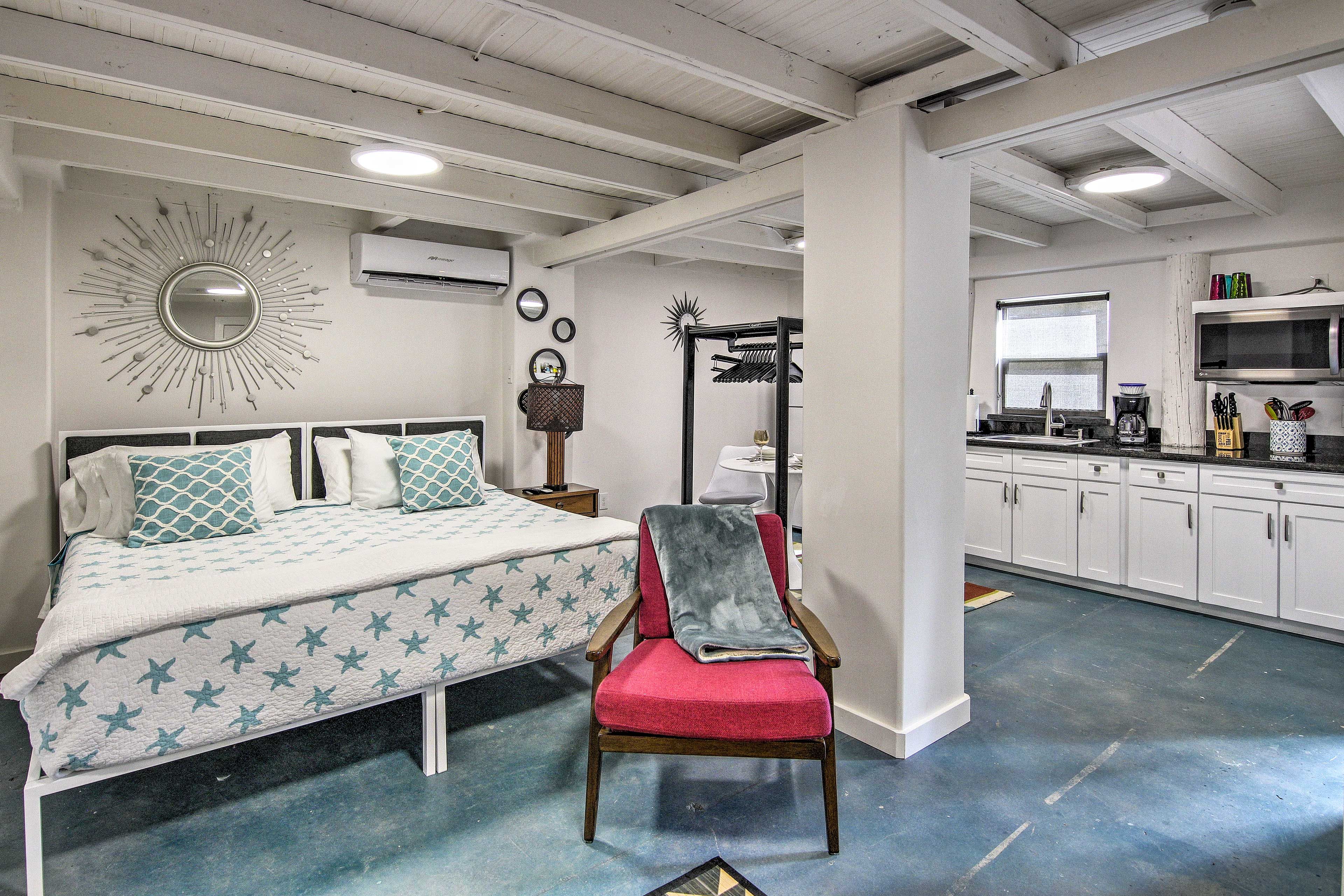Studio Interior | Free WiFi | Central A/C & Heating
