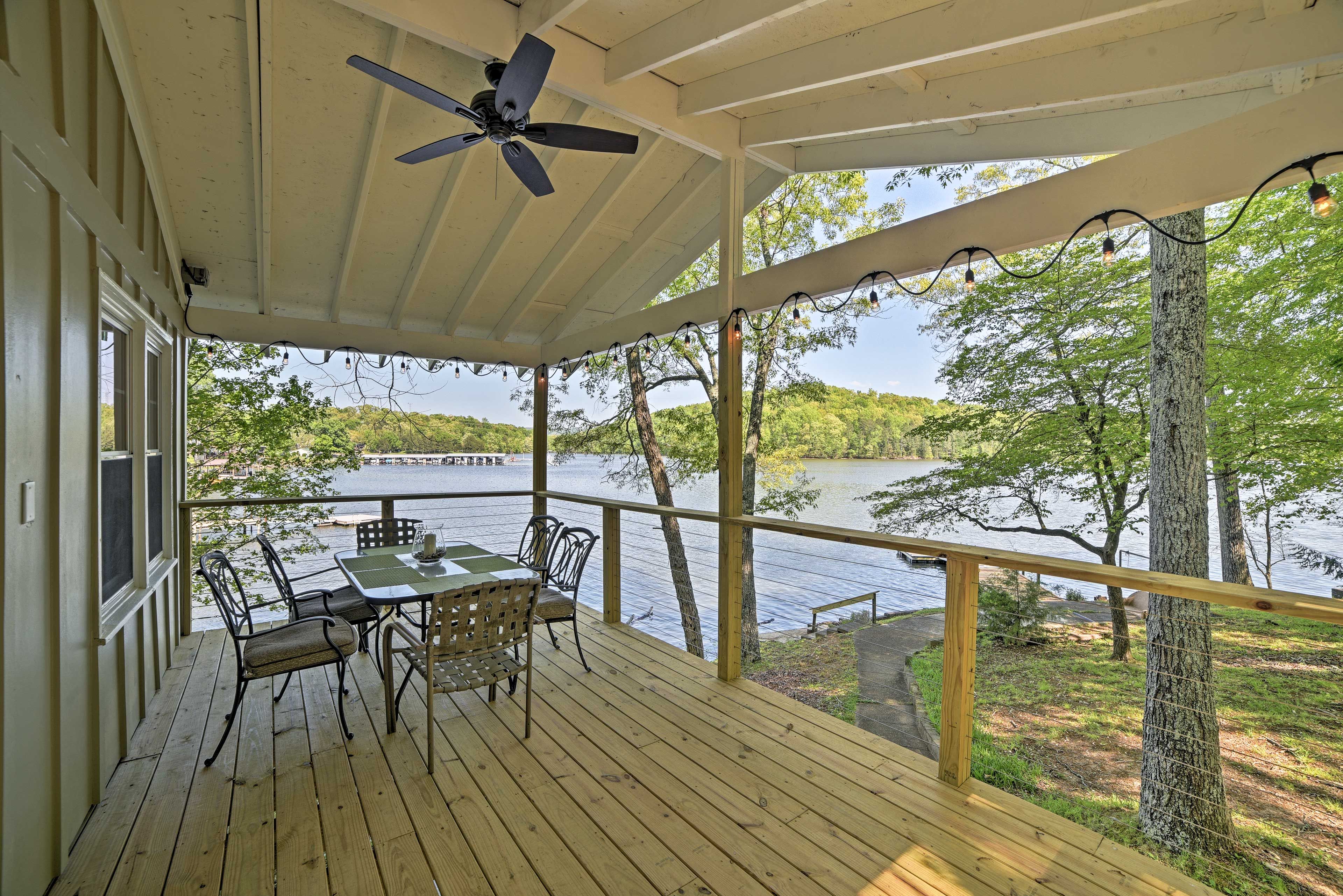 Private Deck