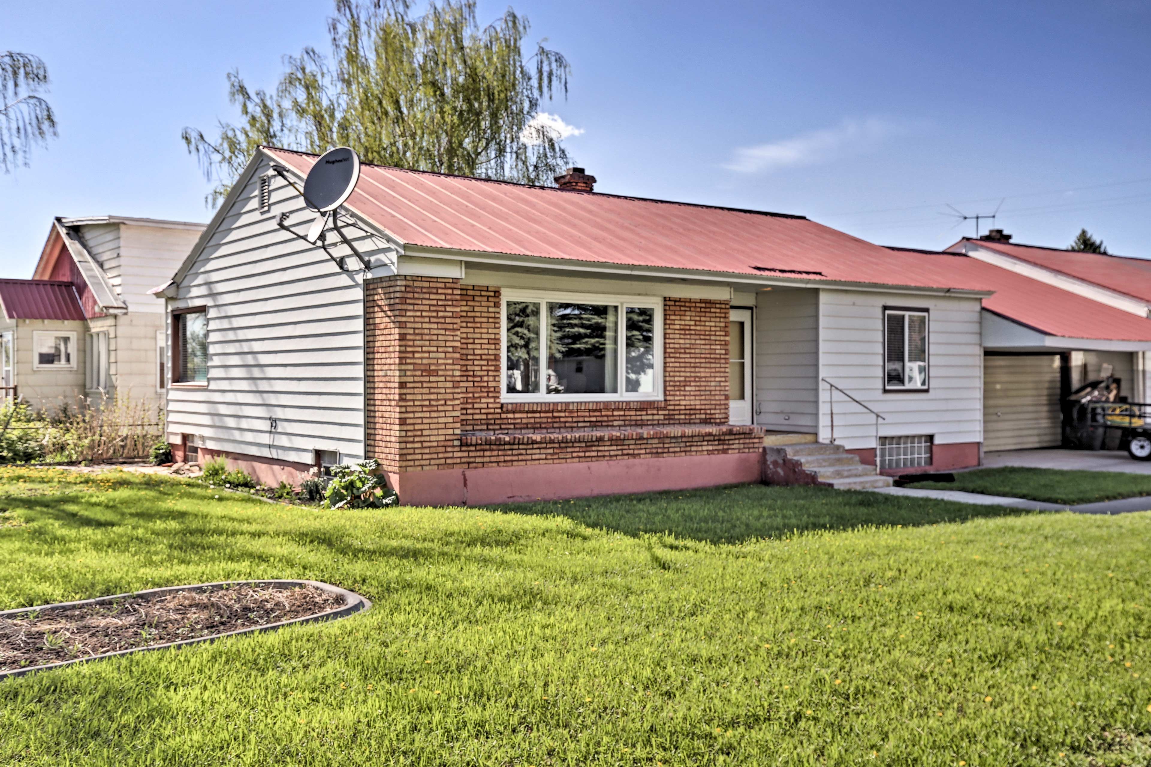 Exterior | Private Entrance