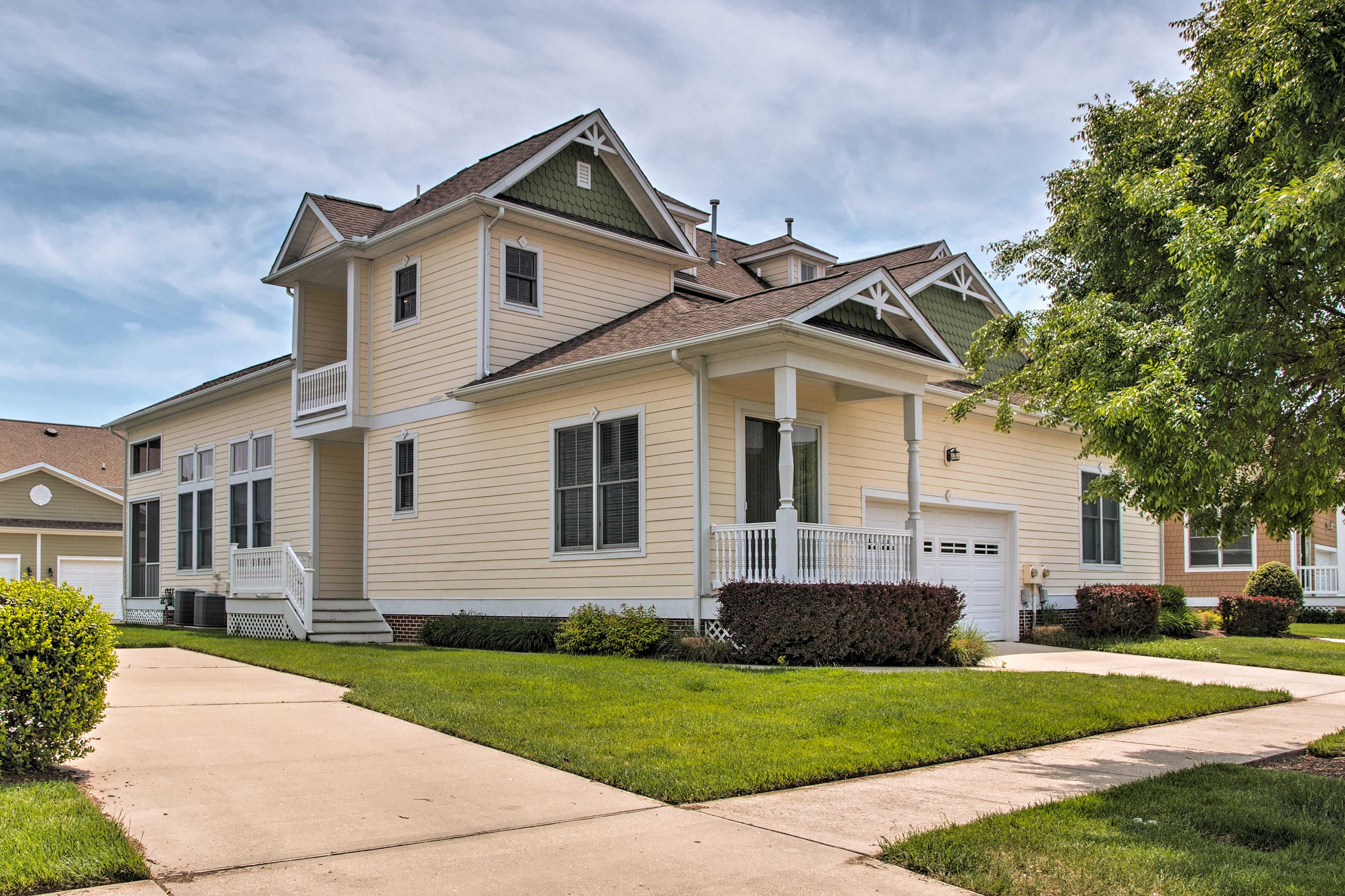 Townhome Exterior | Parking | Garage (1 Vehicle) | Additional Off-Street Parking