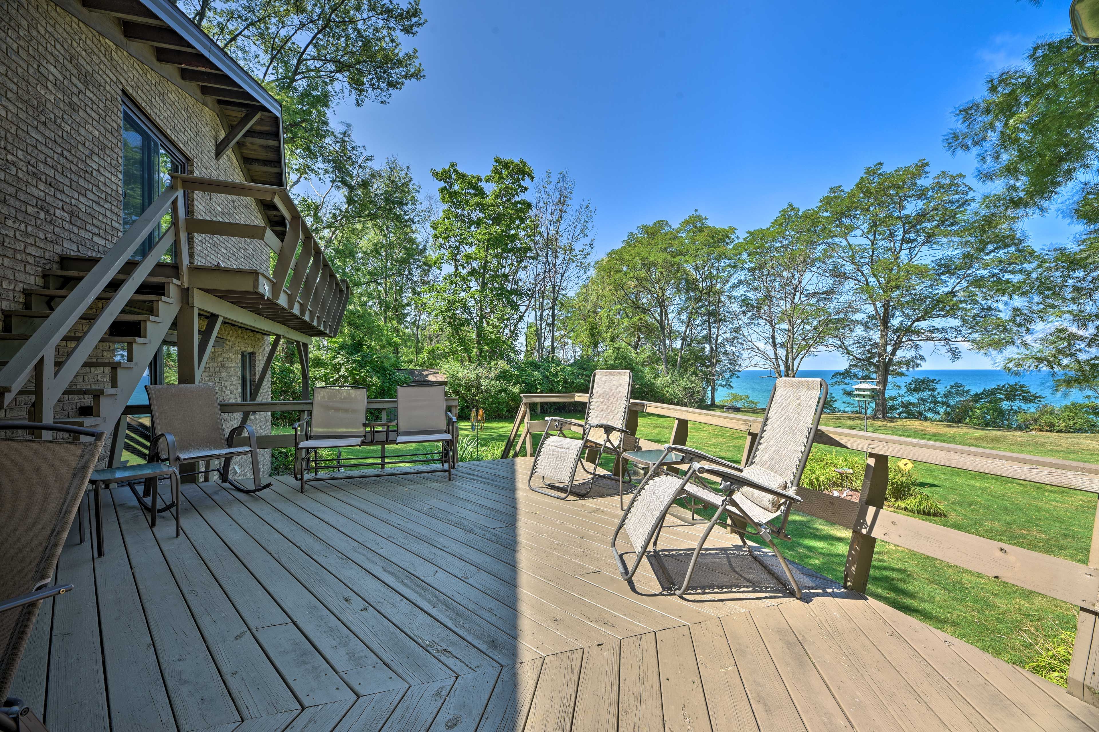 Deck | Outdoor Seating & Dining | Gas Grill | Lake Erie Views