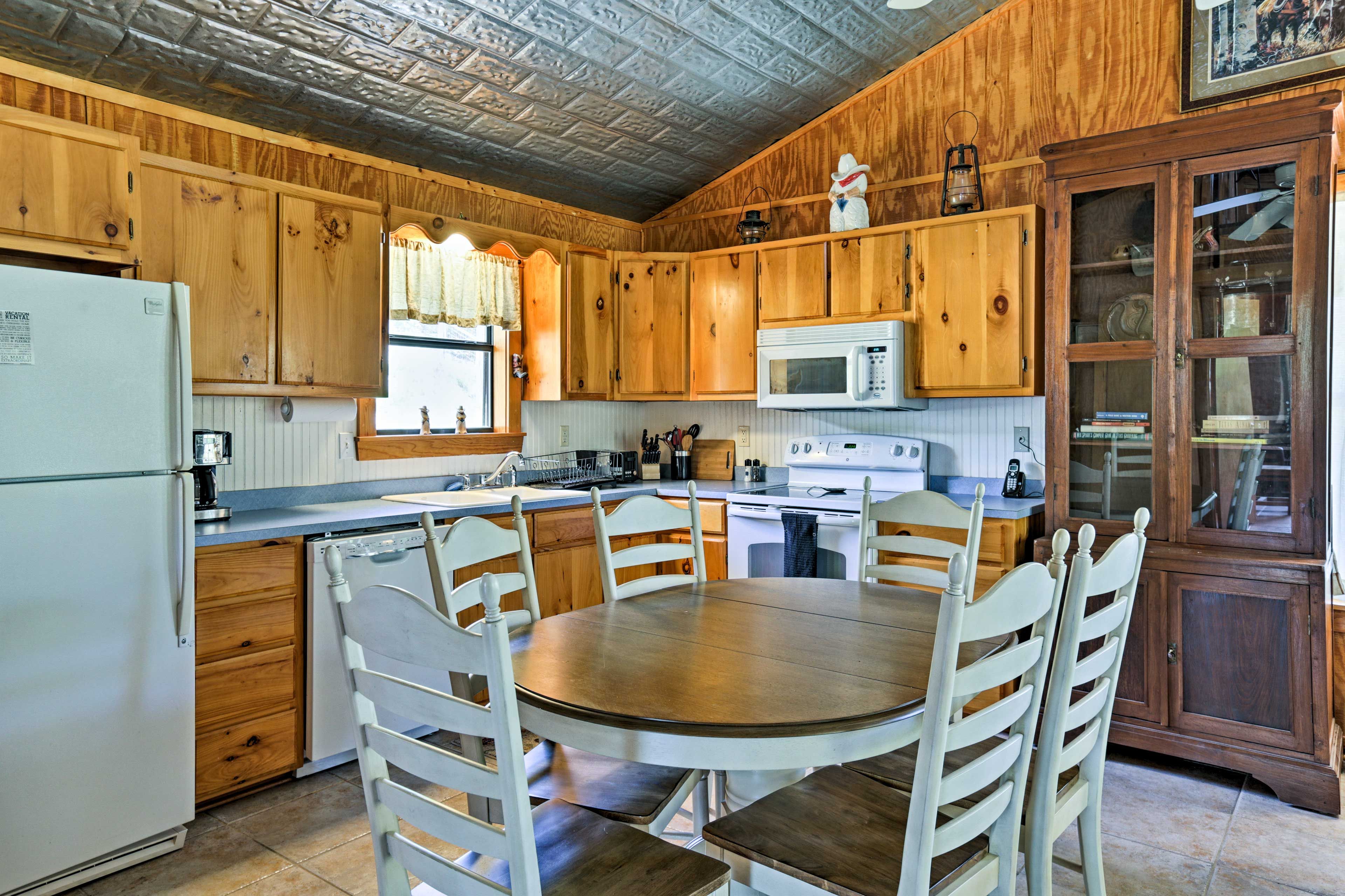 Kitchen | Fully Equipped