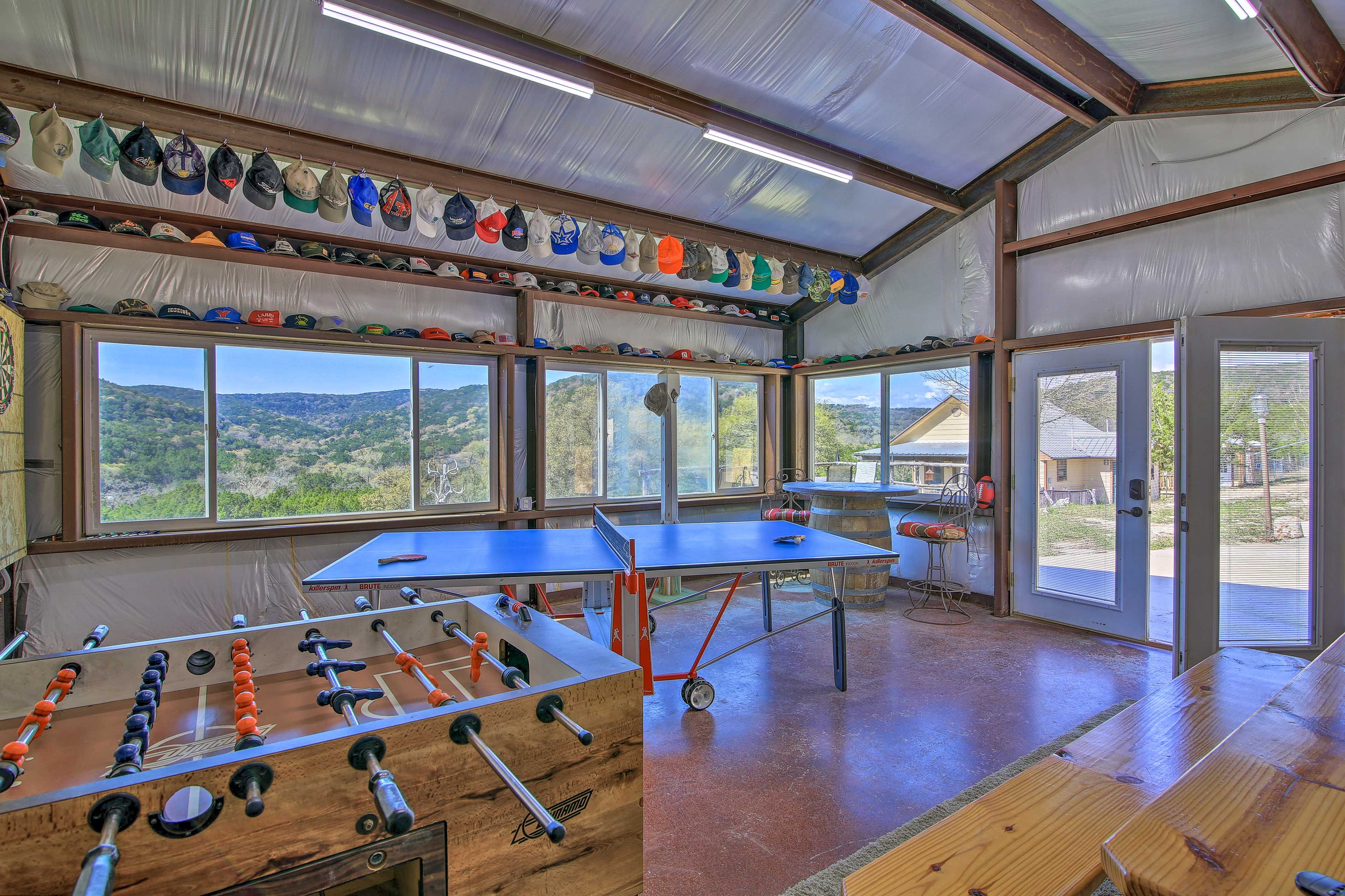 Game Room | Mountain Views