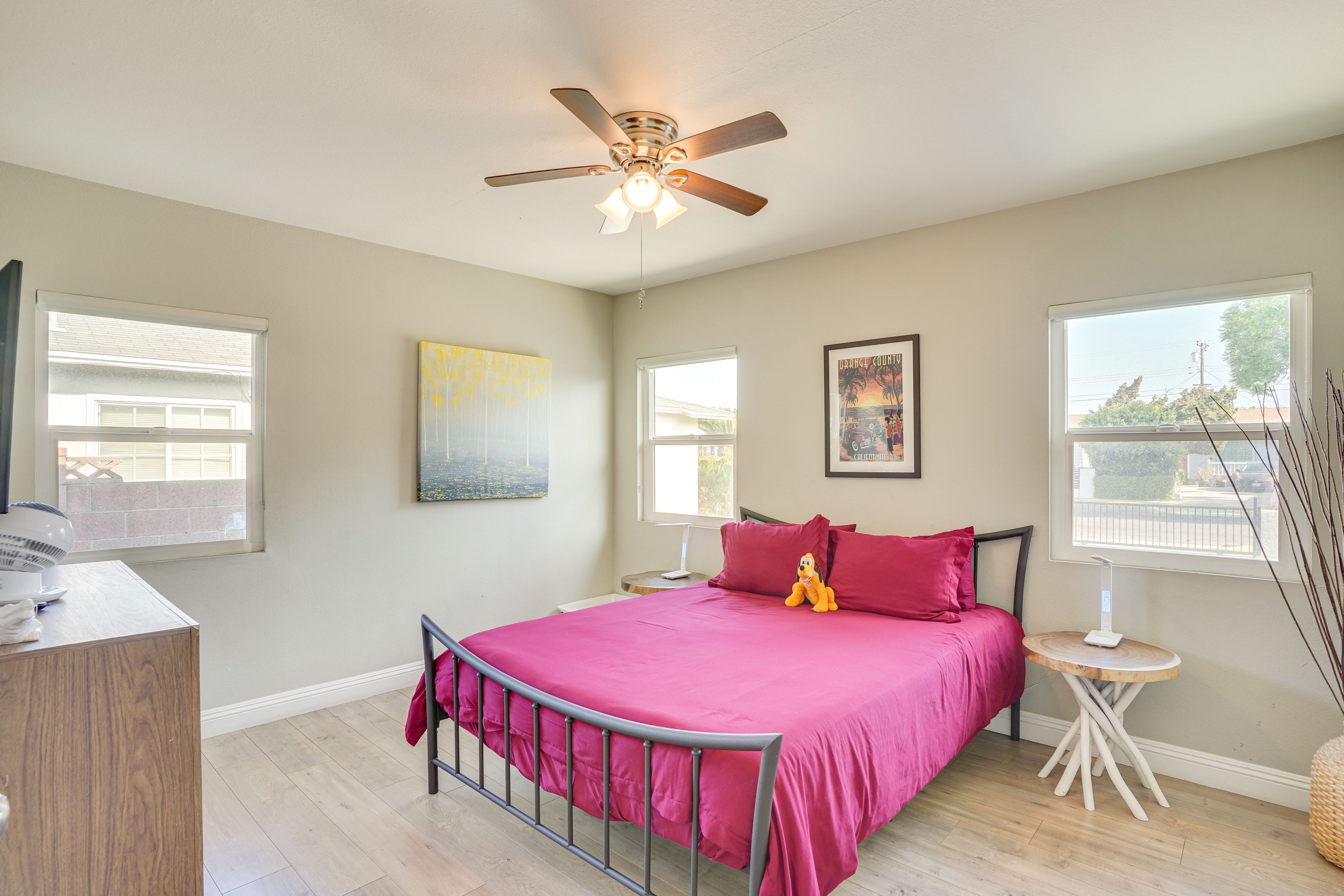 Bedroom 2 | Queen Bed
