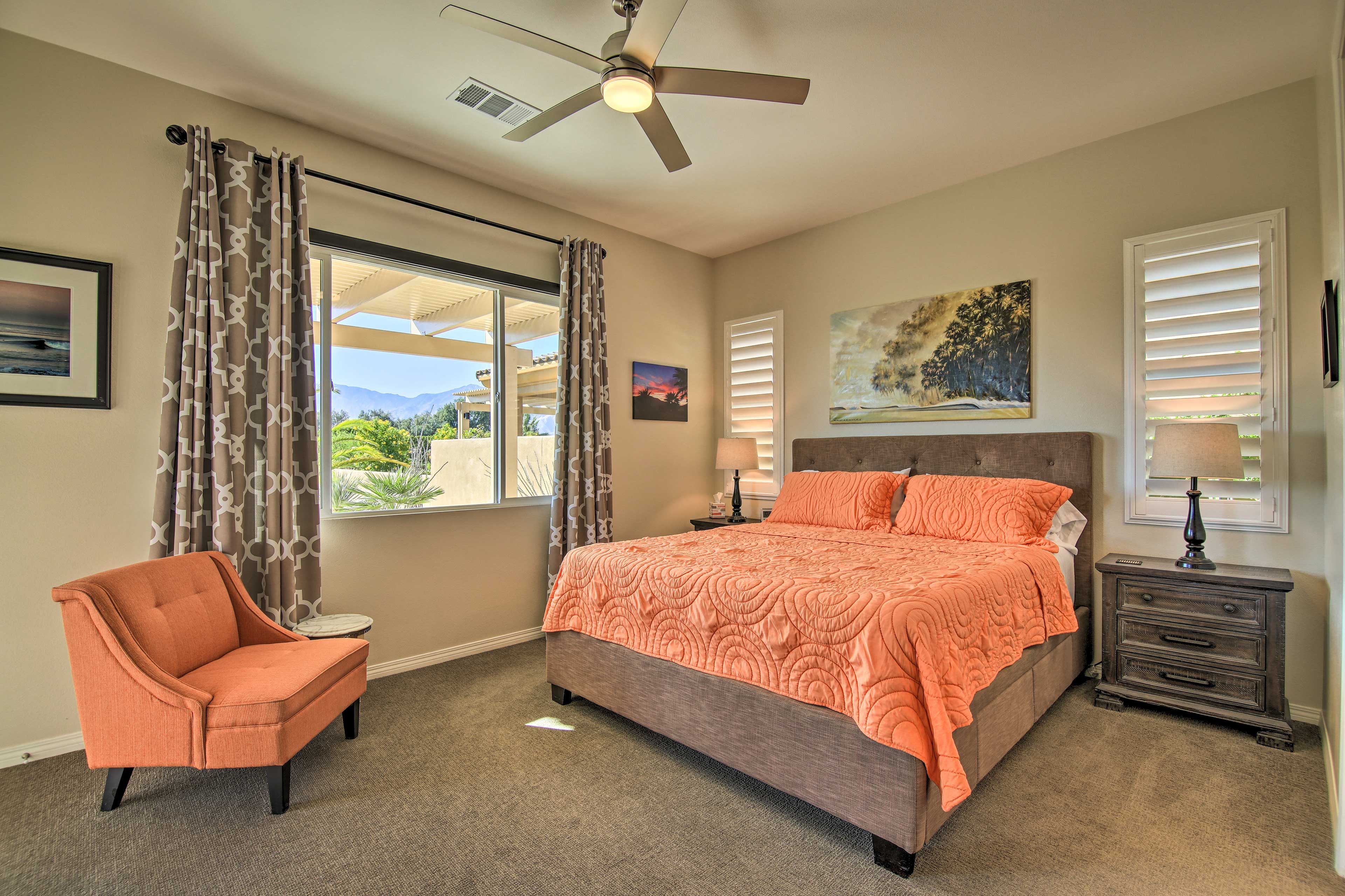 Bedroom | King Bed
