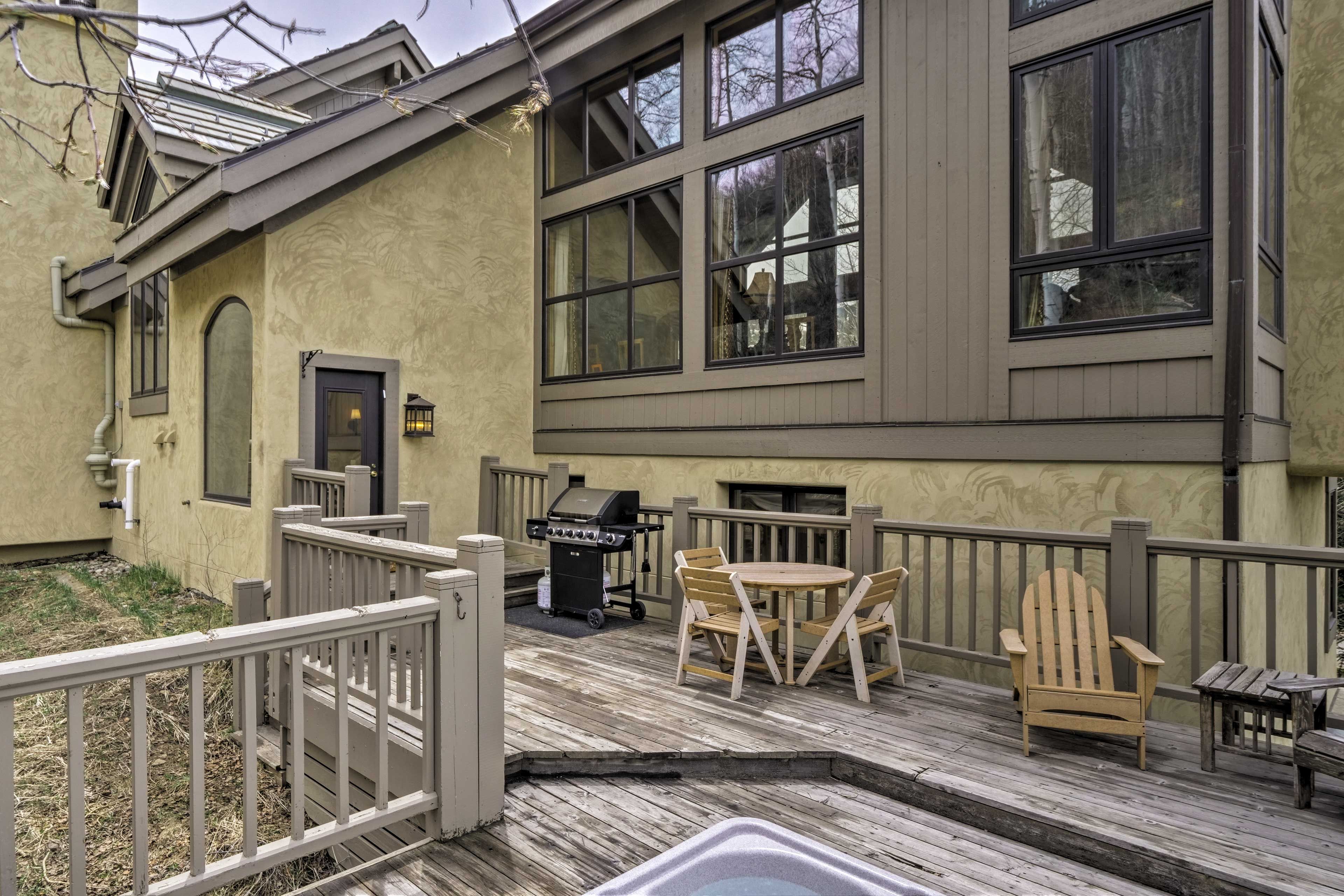 Have memorable cookouts utilizing the gas grill.