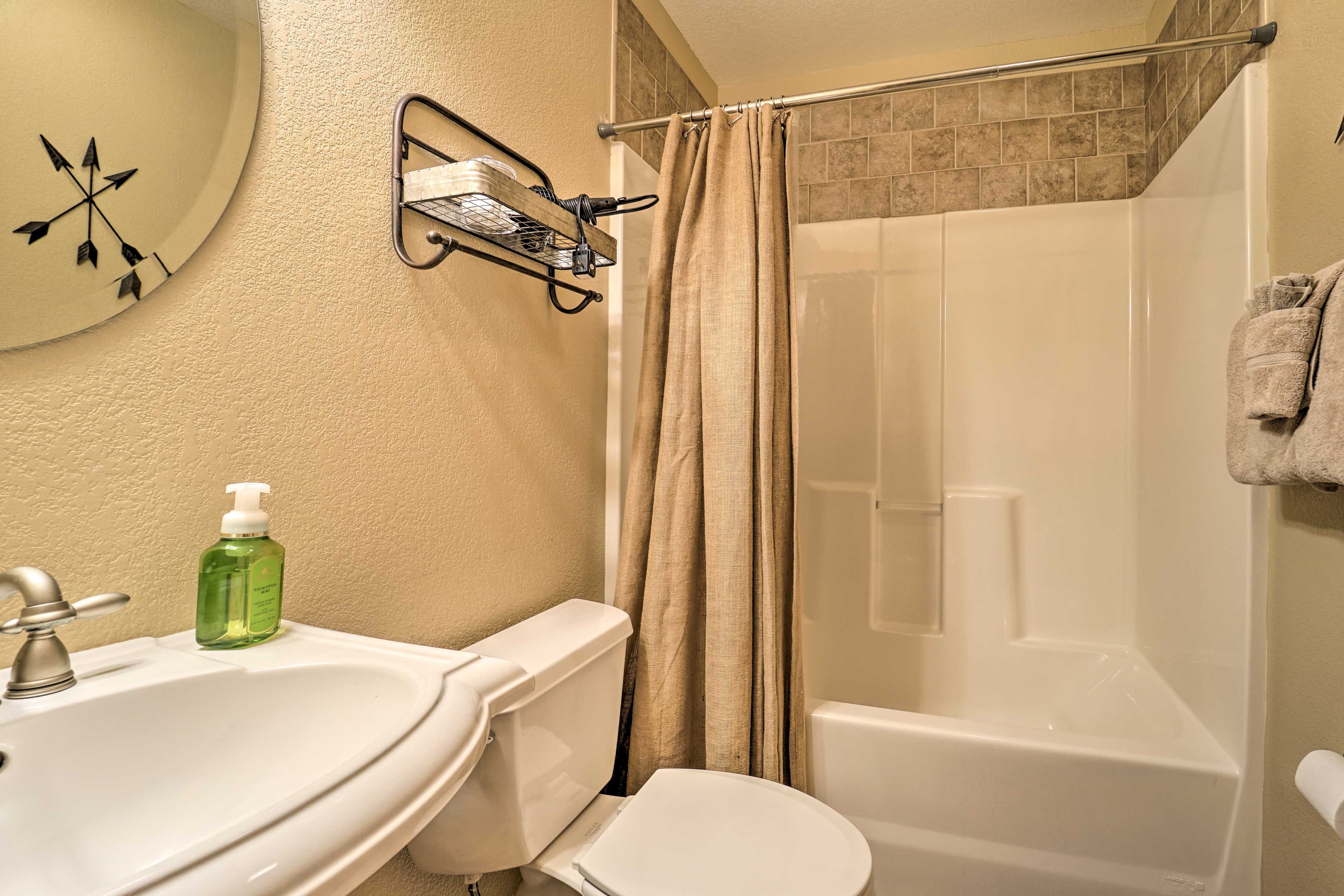 Full Bathroom