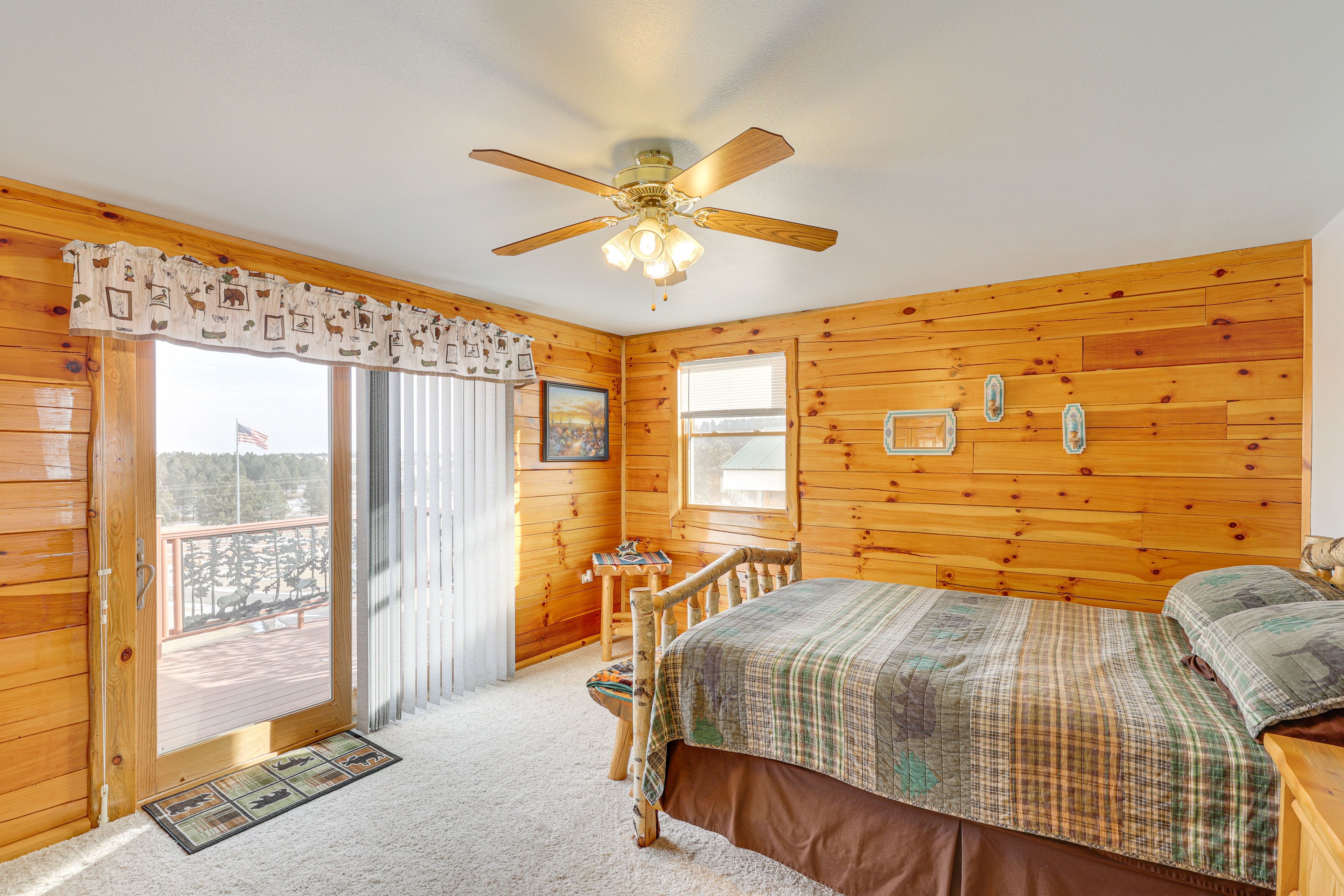 Bedroom 3 | 2nd Floor | Queen Bed