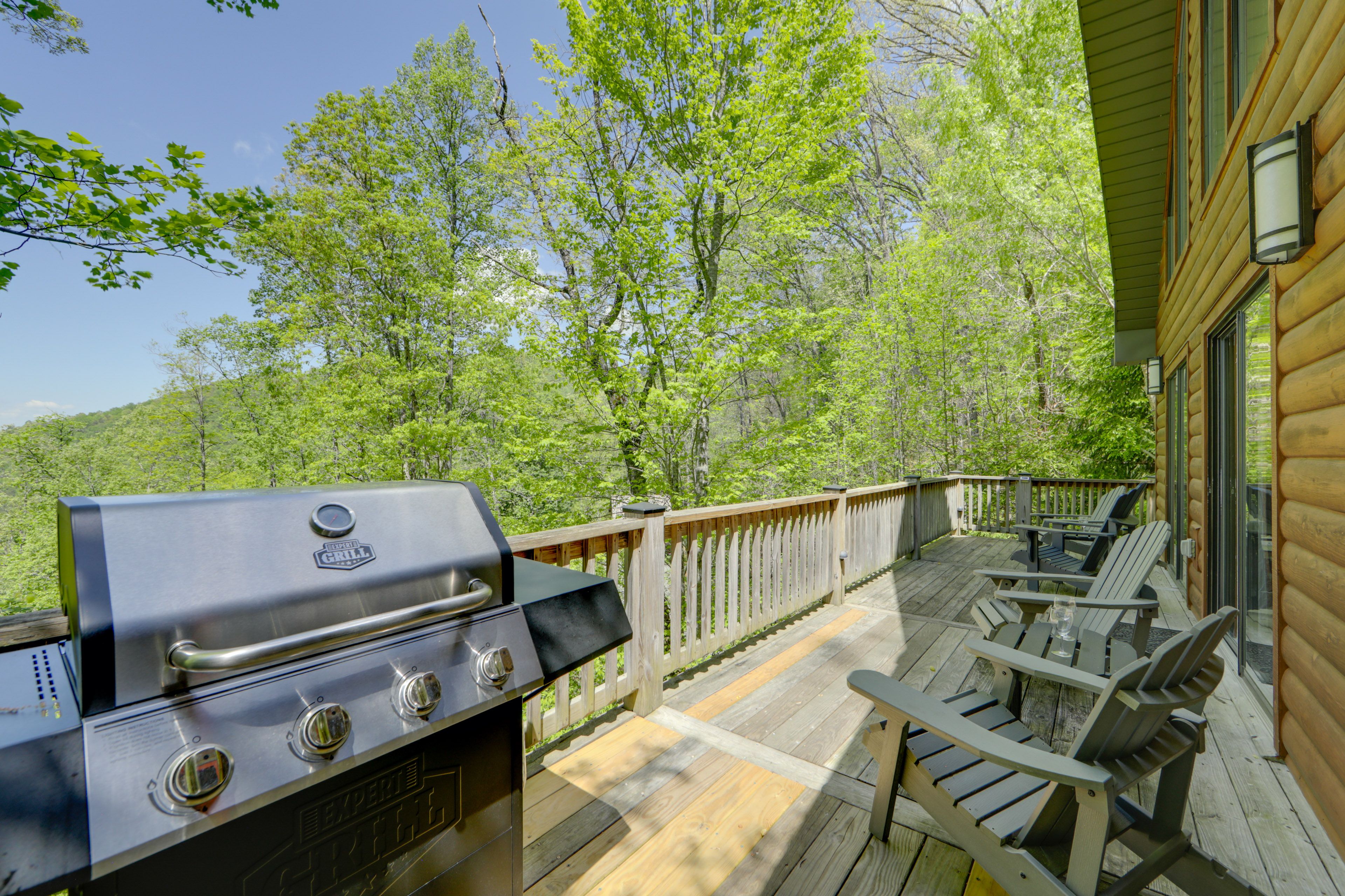 Deck | Gas Grill
