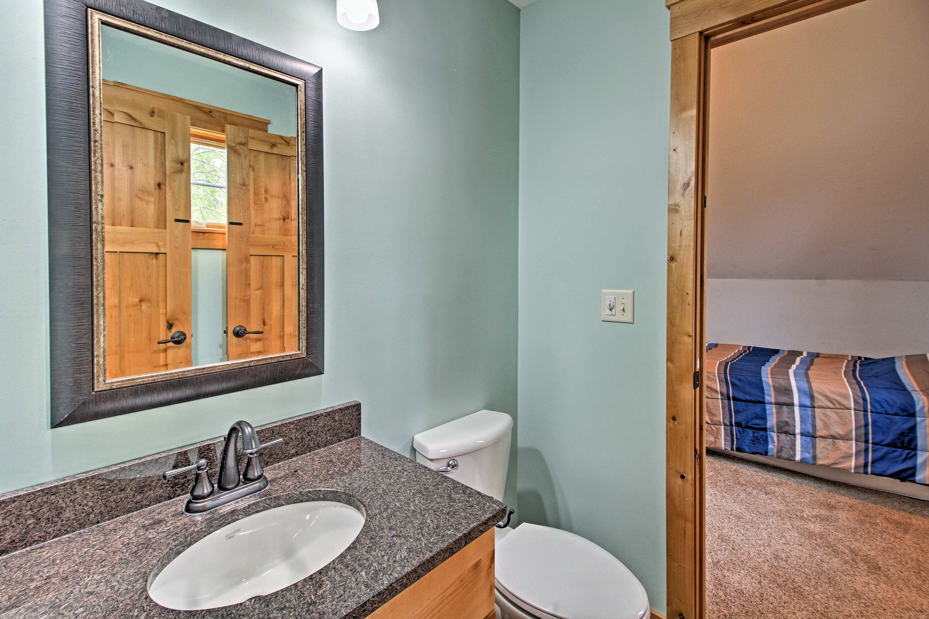 This room has an en-suite bathroom!