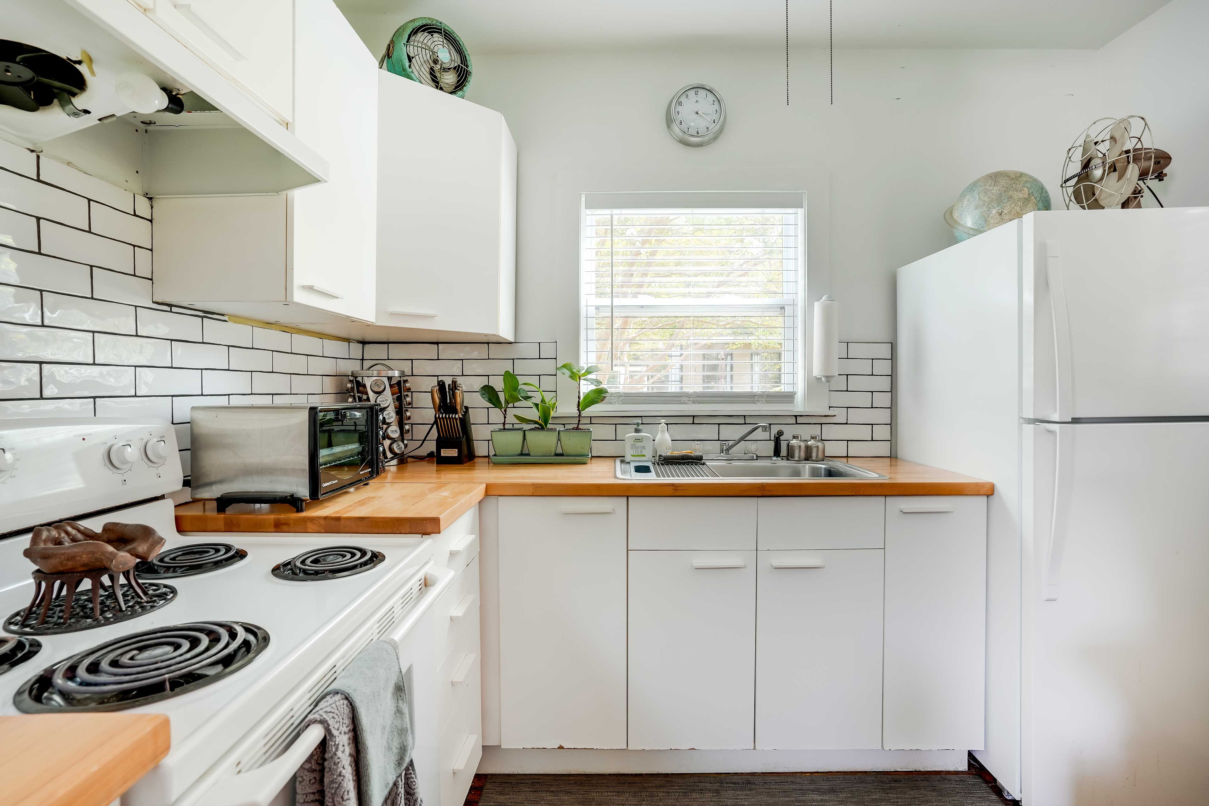 Kitchen | Well-Equipped