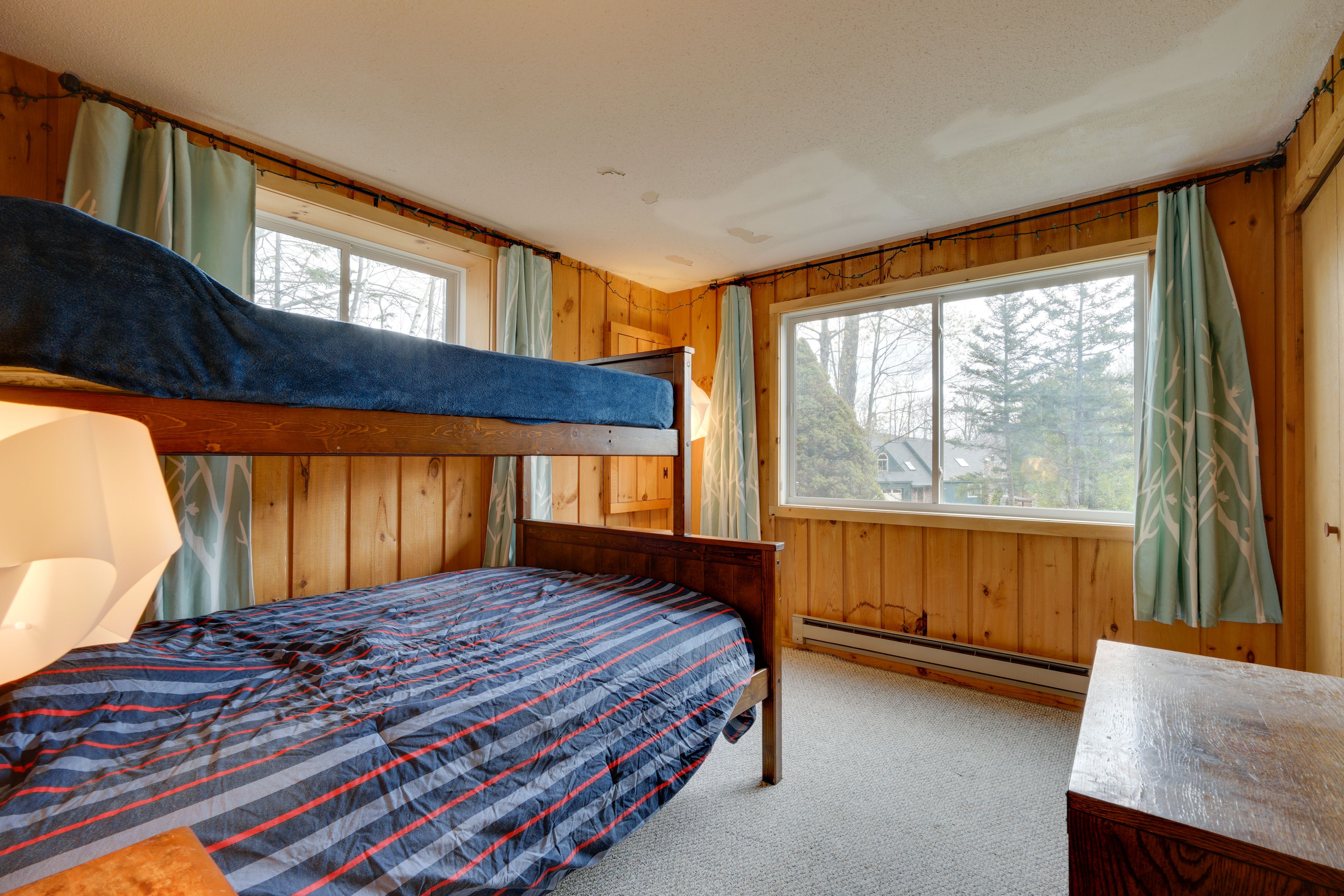 Bedroom 4 | Basement | Twin/Full Bunk Bed