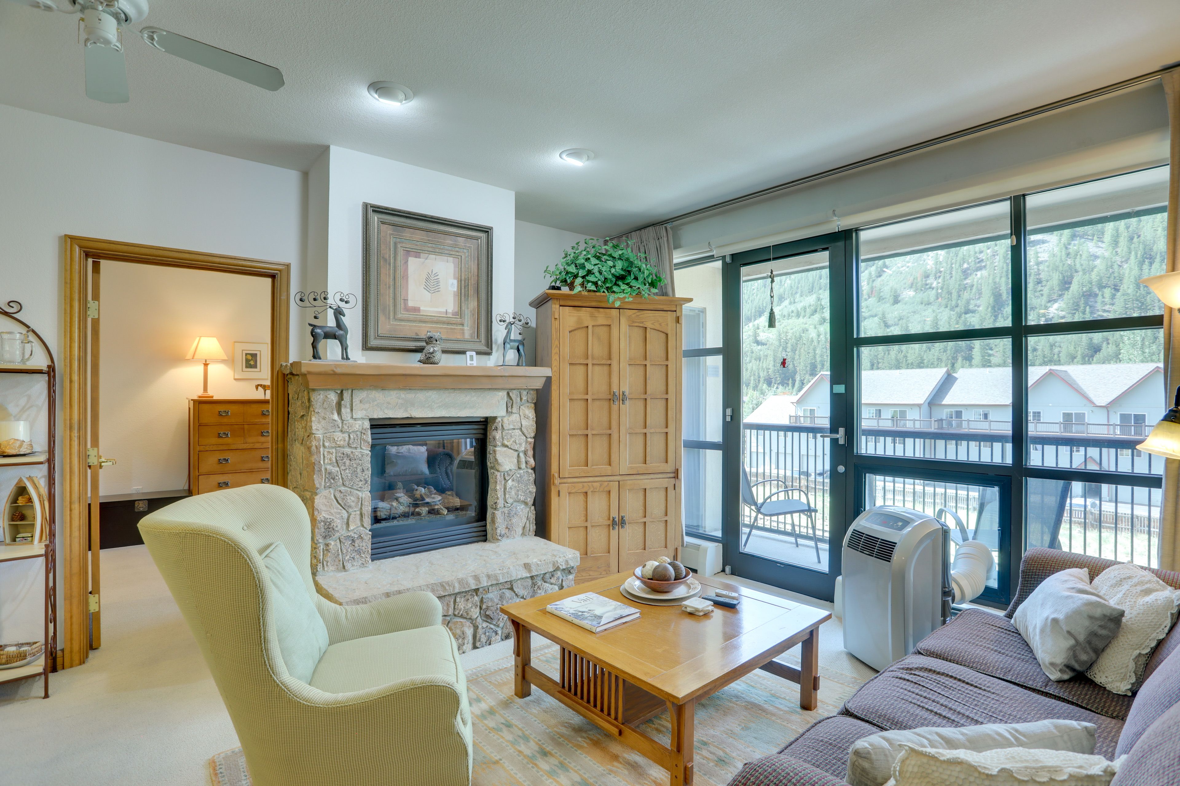 Avon Vacation Rental Condo | 2BR | 2BA | 898 Sq Ft | Step-Free Access